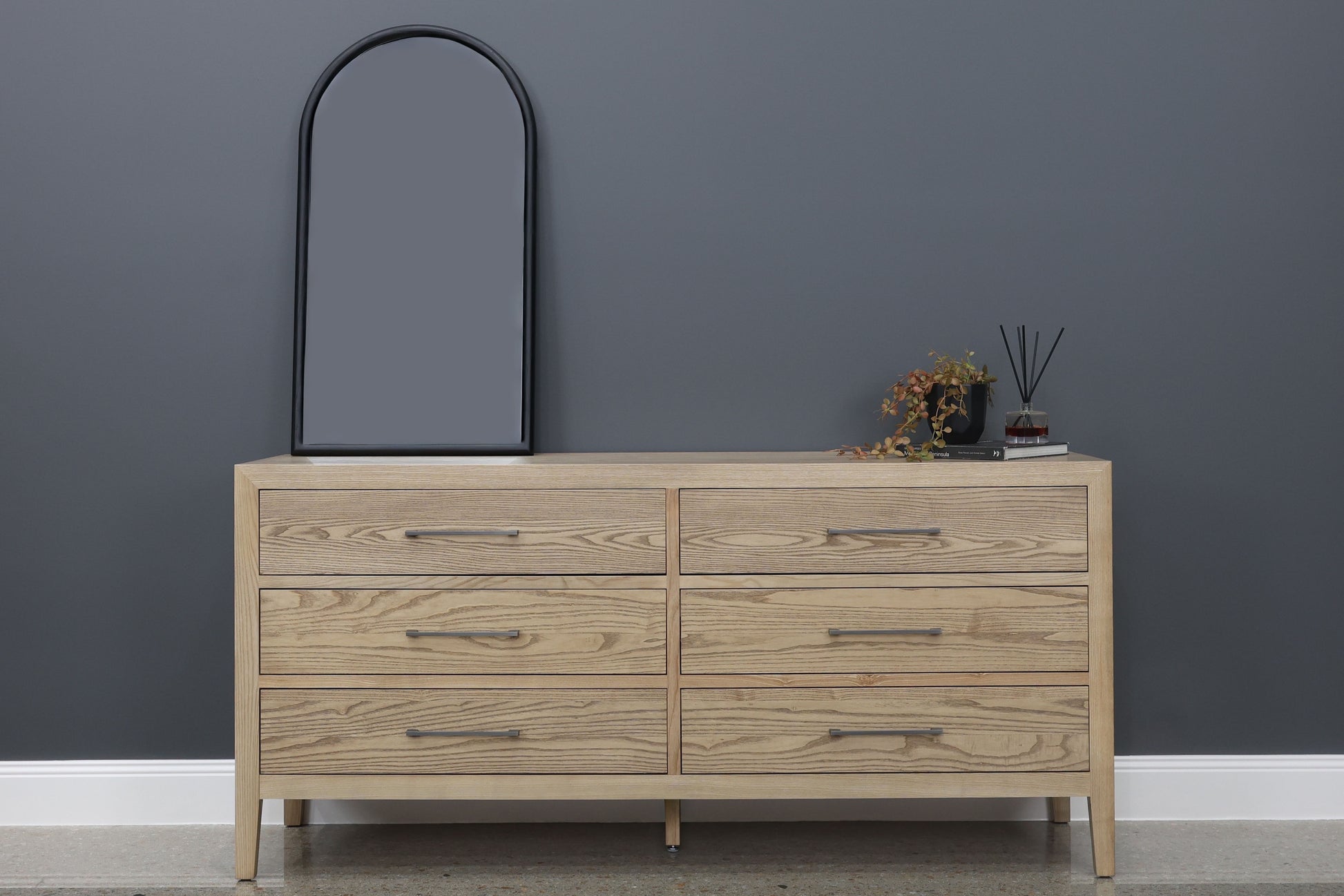 Elizabeth Dresser w/ Jewellery Compartment - Natural