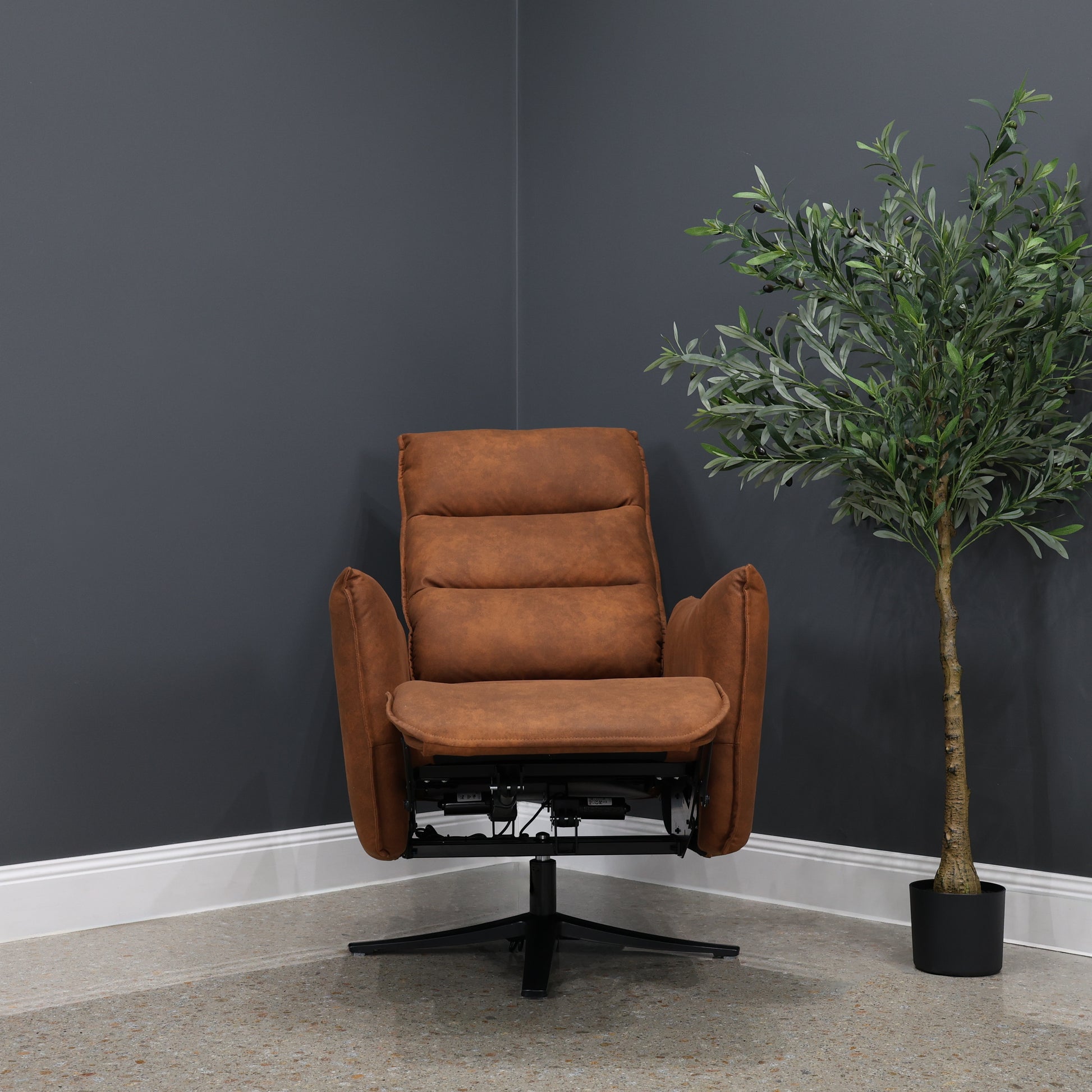 Kiama Power Leisure Chair - High Country Tan