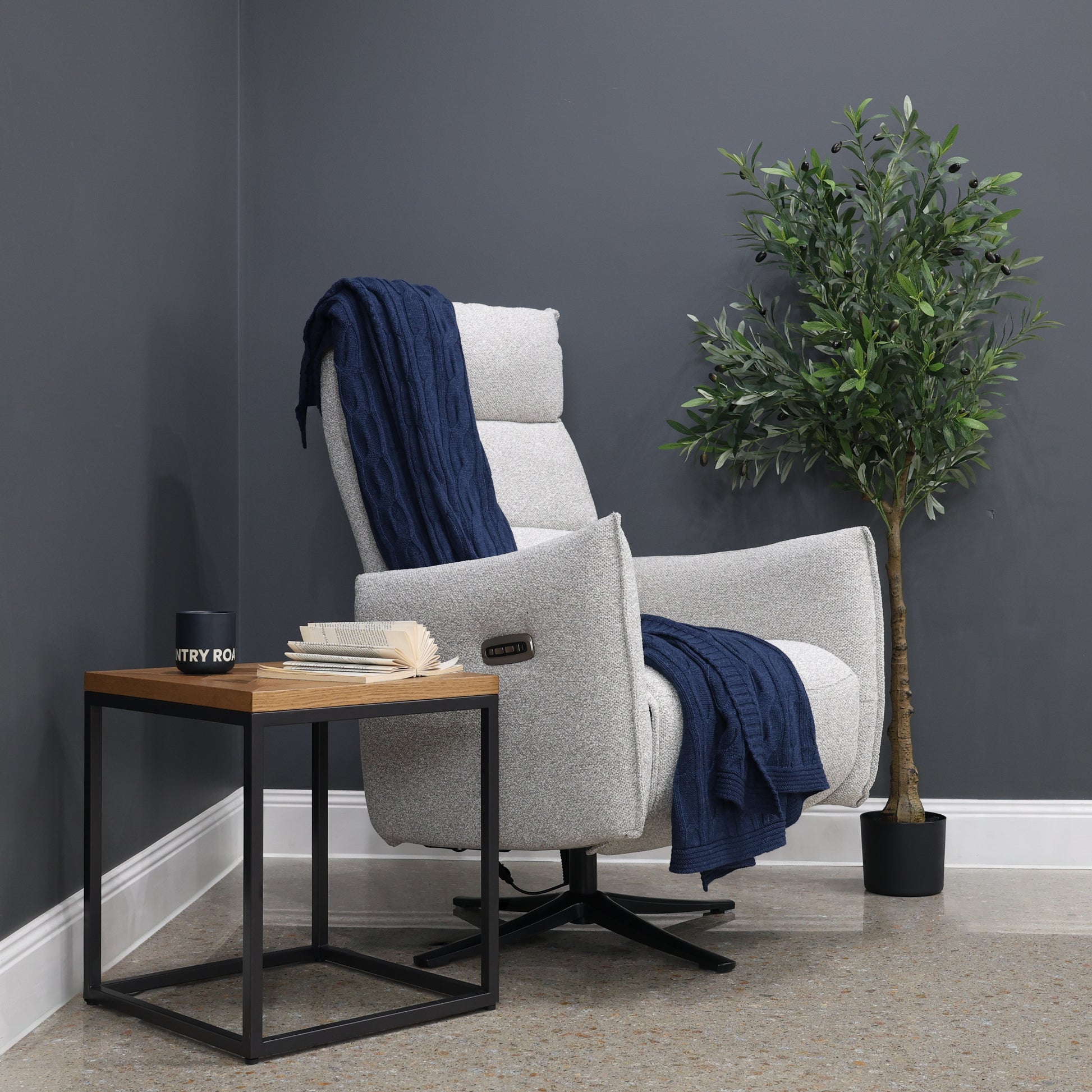 Kiama Power Leisure Chair - Natural