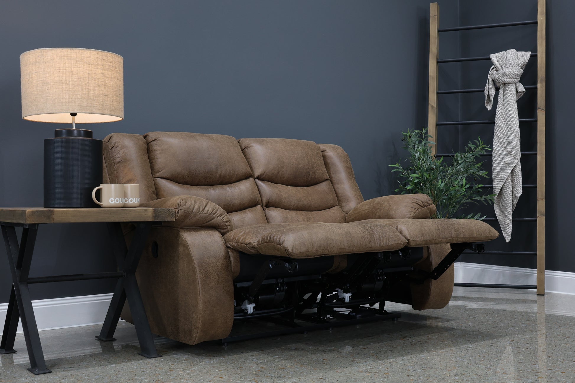 Werribee Electric Reclining Loveseat - Tan