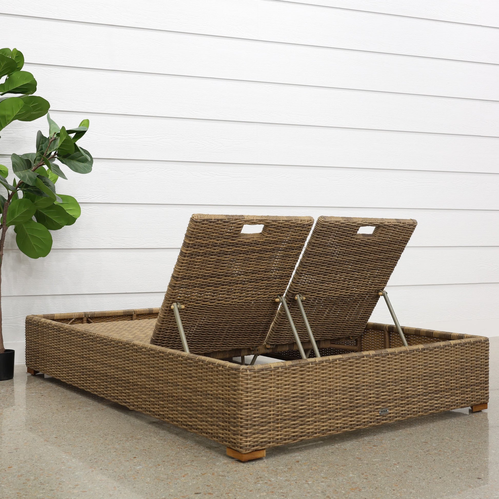 Portsea Sun Lounge Double - Brushed Wheat / Denim Grey Cushions