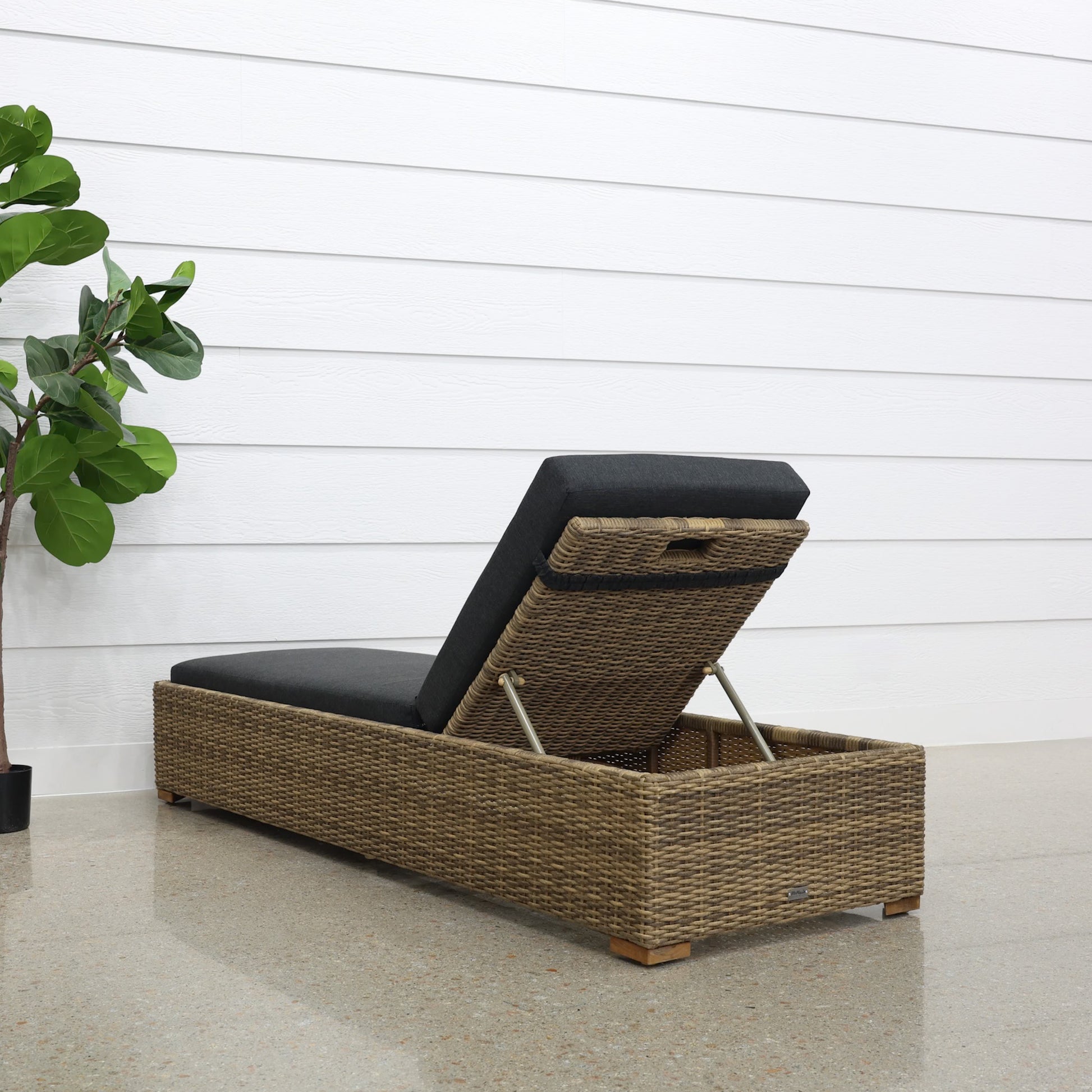 Portsea Single Sun Lounge - Brushed Wheat w/ Denim Grey Cushion
