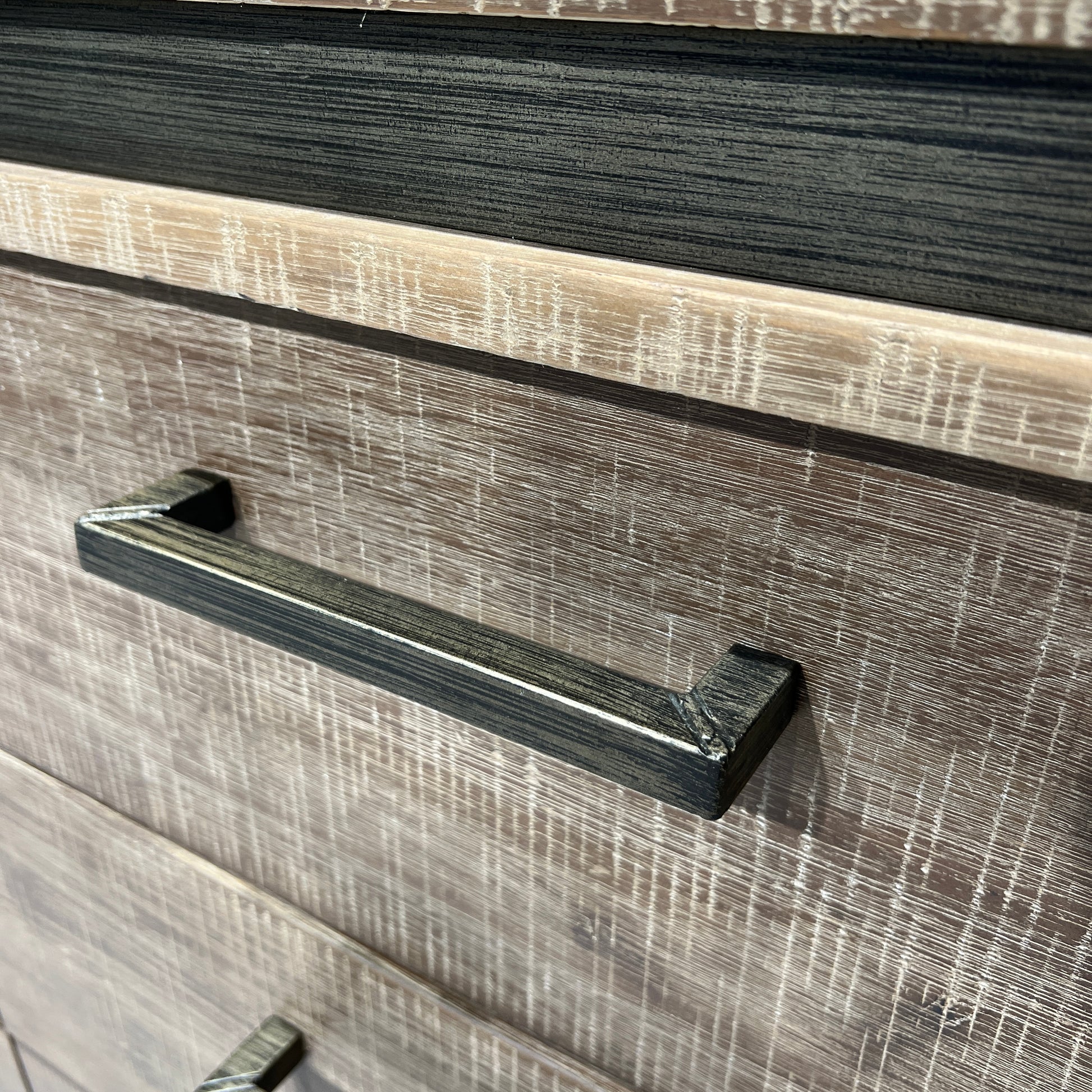 Ballarat Dresser 6 Drawer