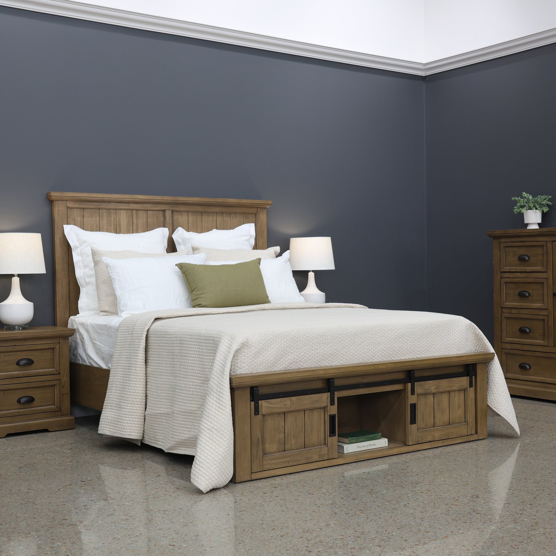 Macedon Bed w/ 2 Storage Sliding Doors