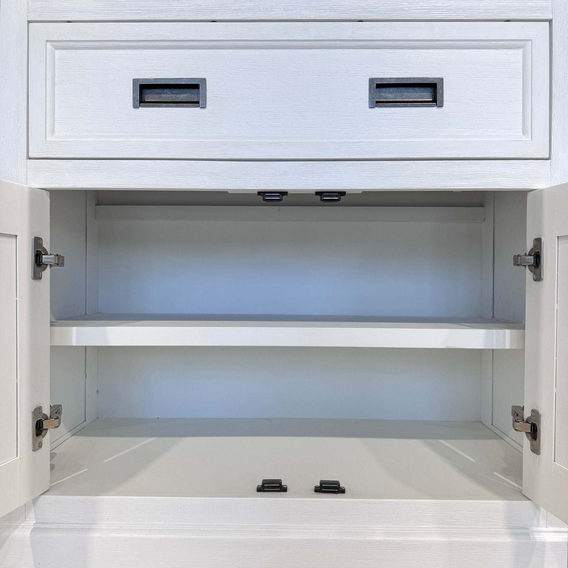 Provedore Two Tone Buffet - Small w/ 1 Drawer, 2 Doors