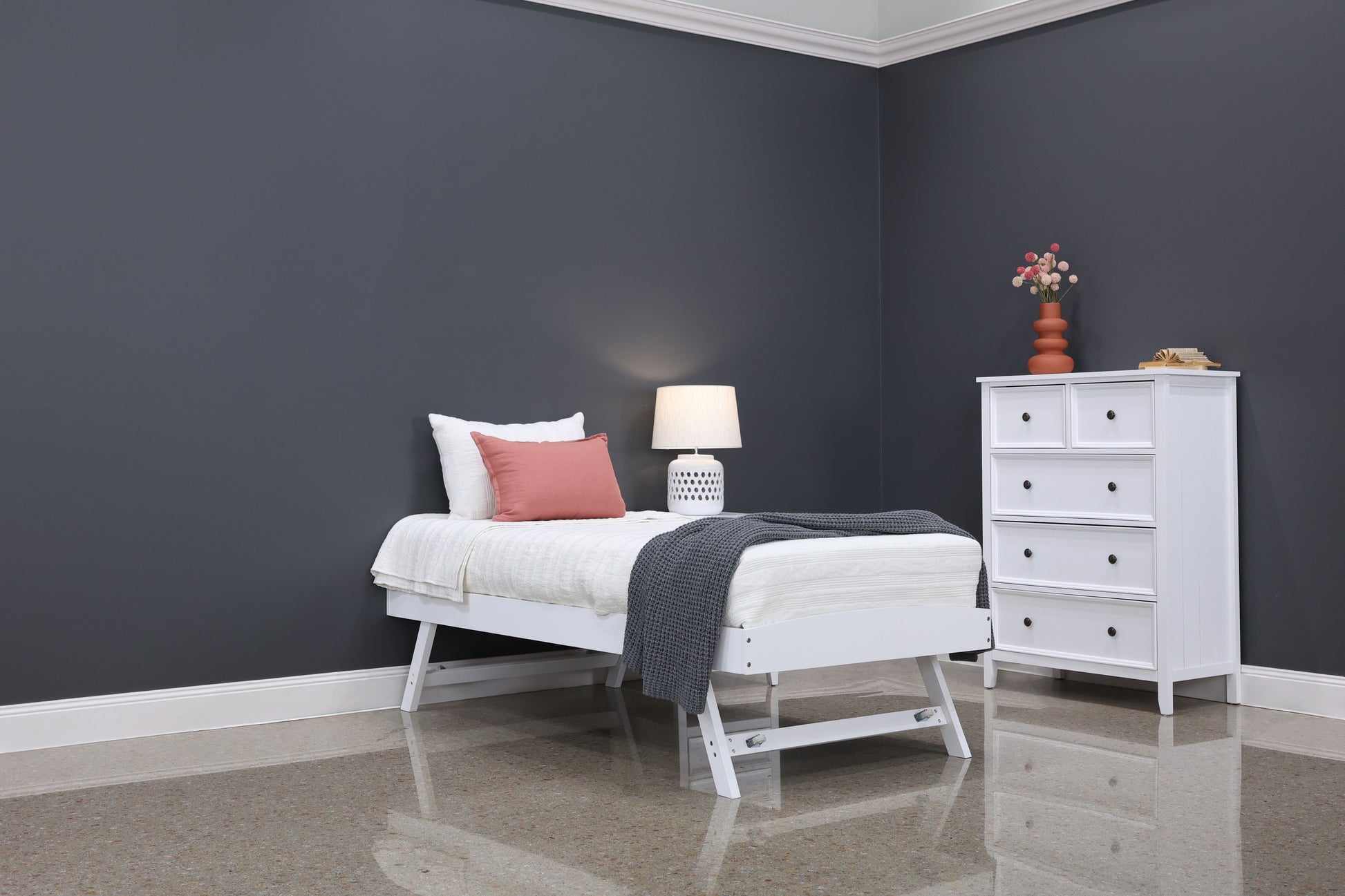 Joseph Bed - Guest