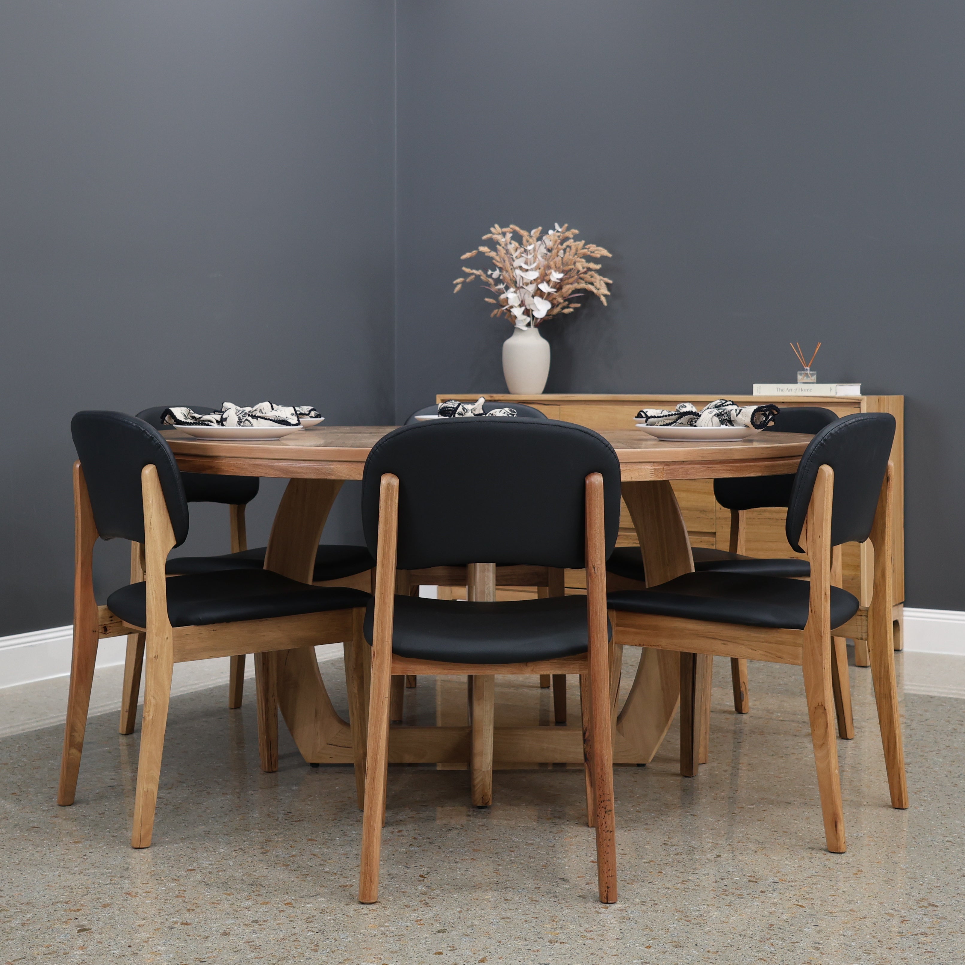 Broadbeach Round Dining Table