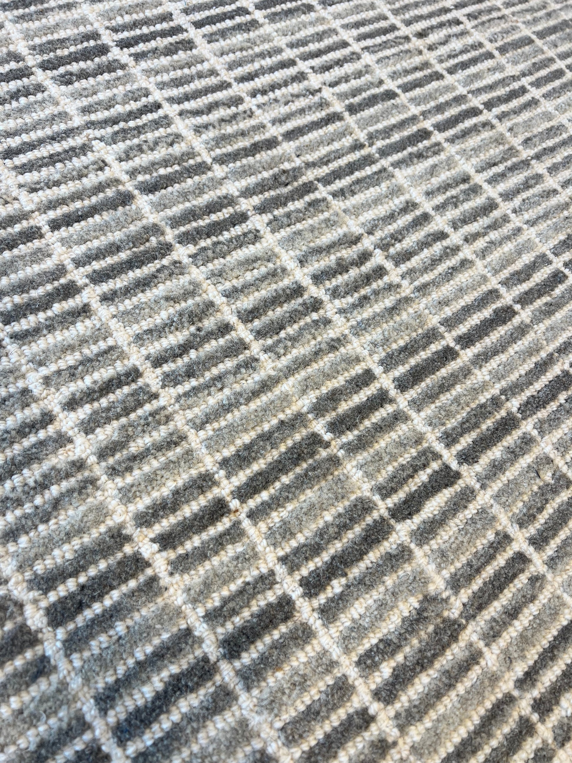 Camillo Rug - Ivory/Grey