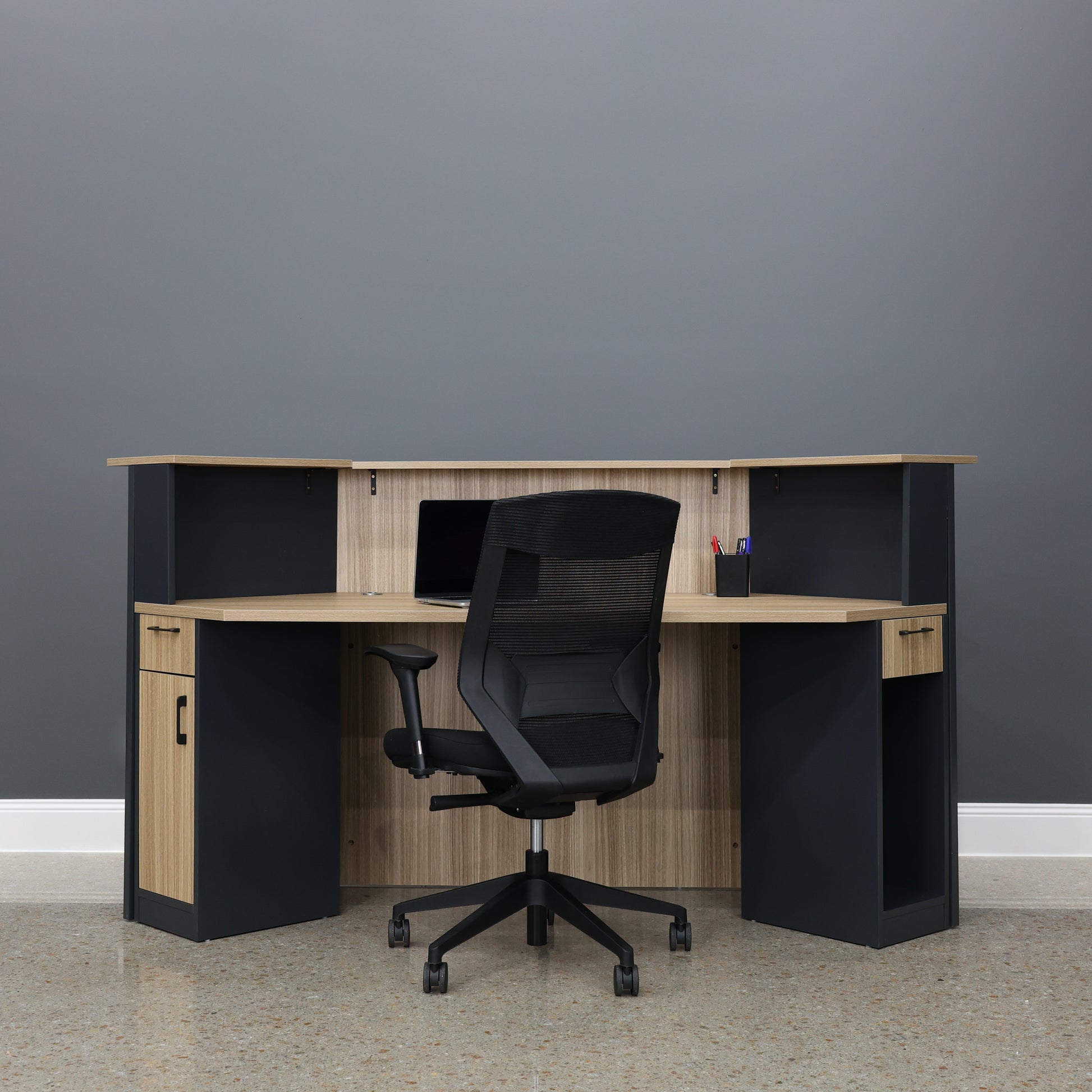 Performance Reception Counter – Natural Oak / Charcoal