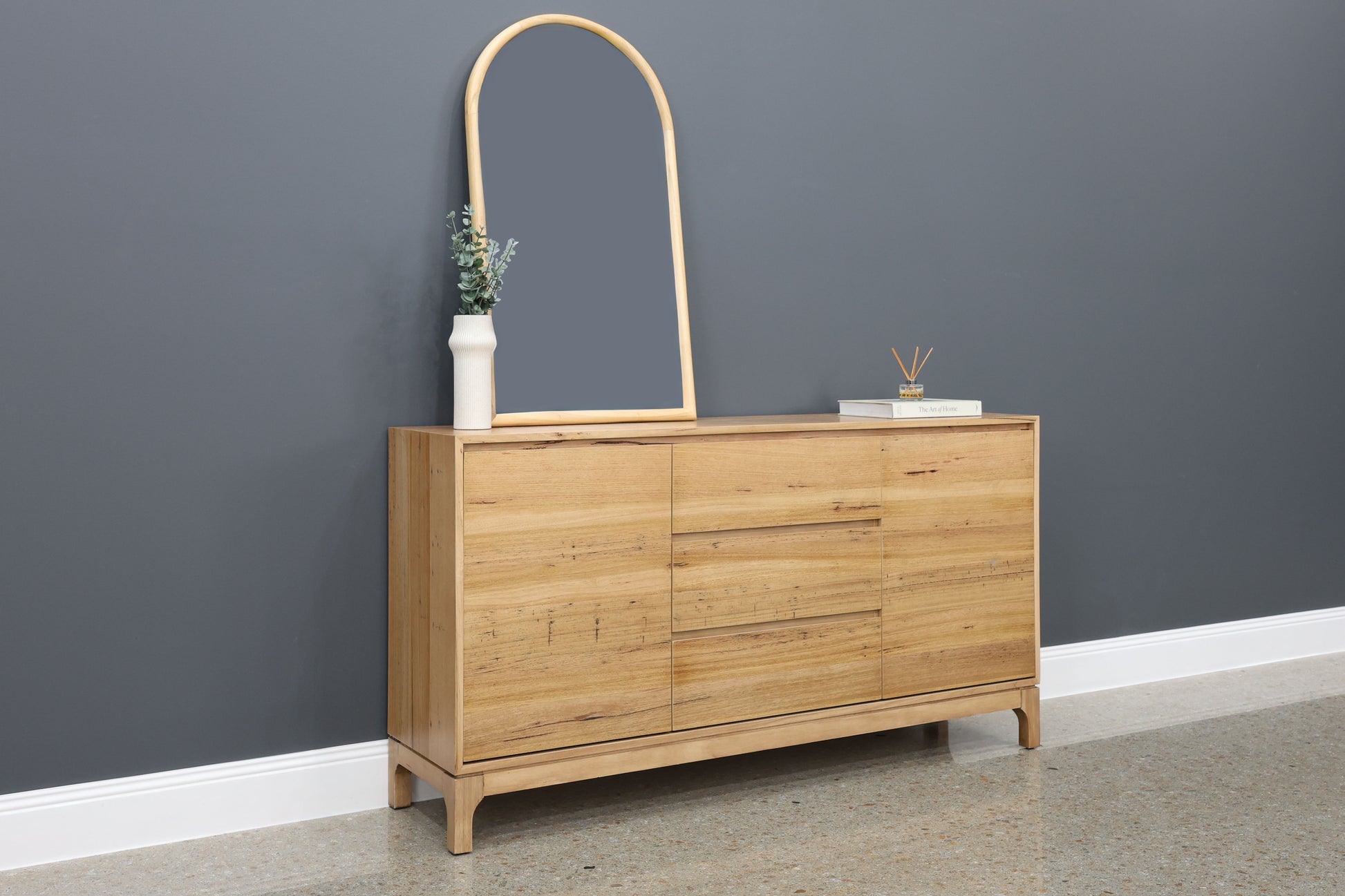 Broadbeach Buffet 160cm L