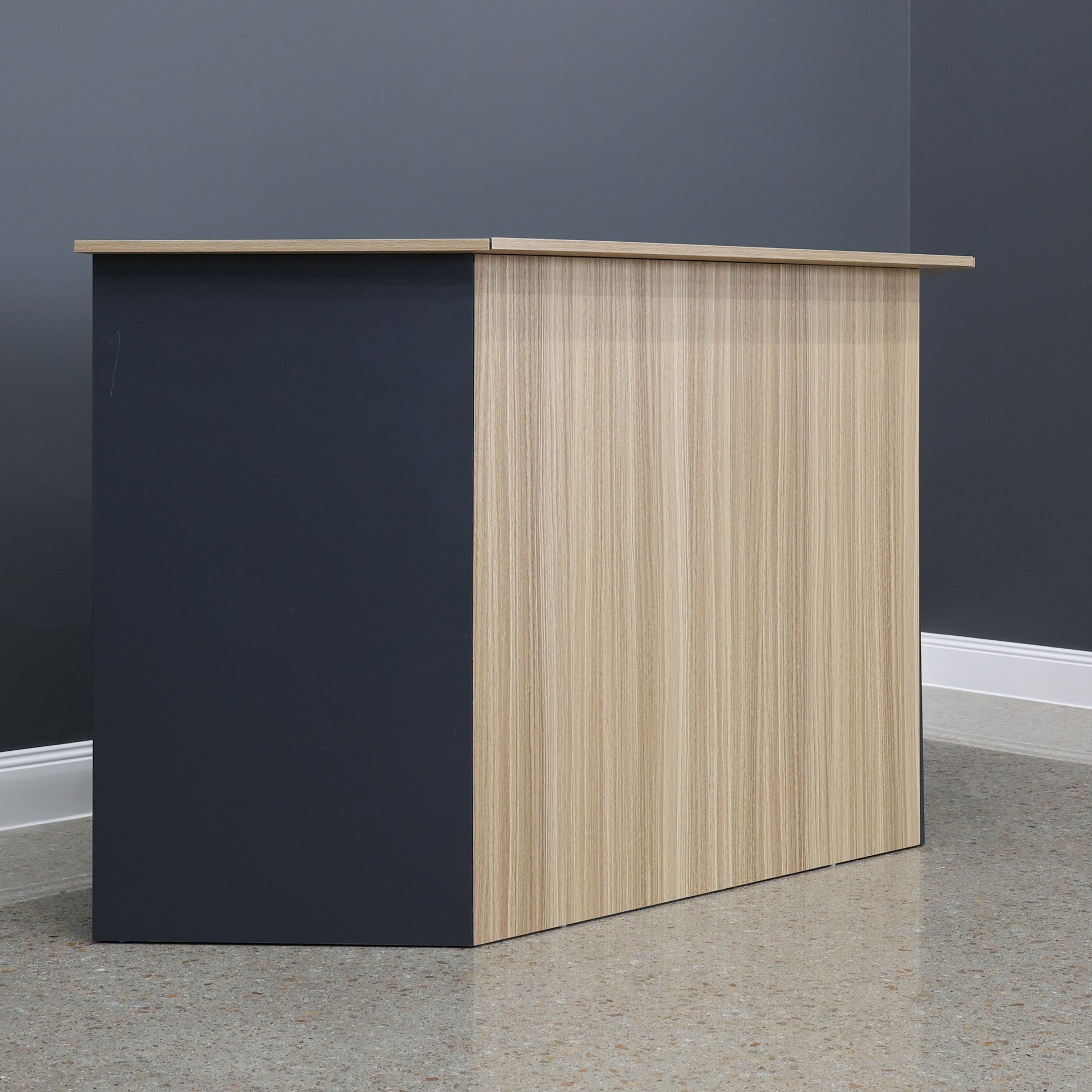 Performance Reception Counter – Natural Oak / Charcoal
