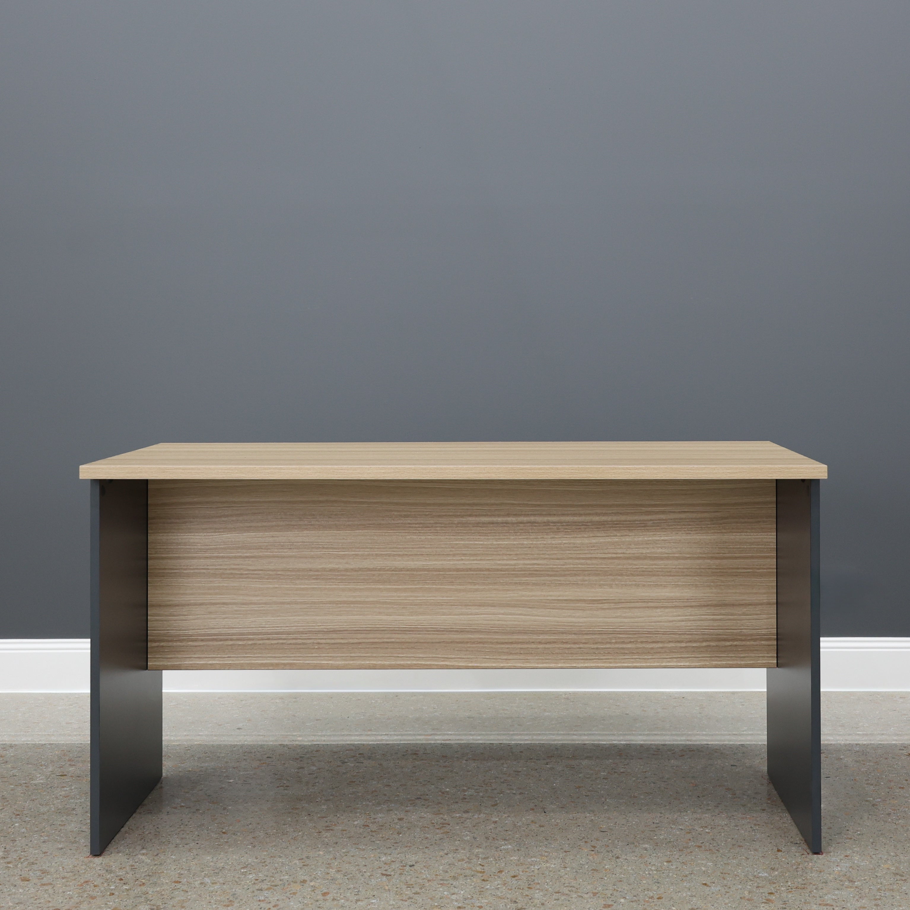 Performance 1400 Office Desk - Natural Oak/ Charcoal
