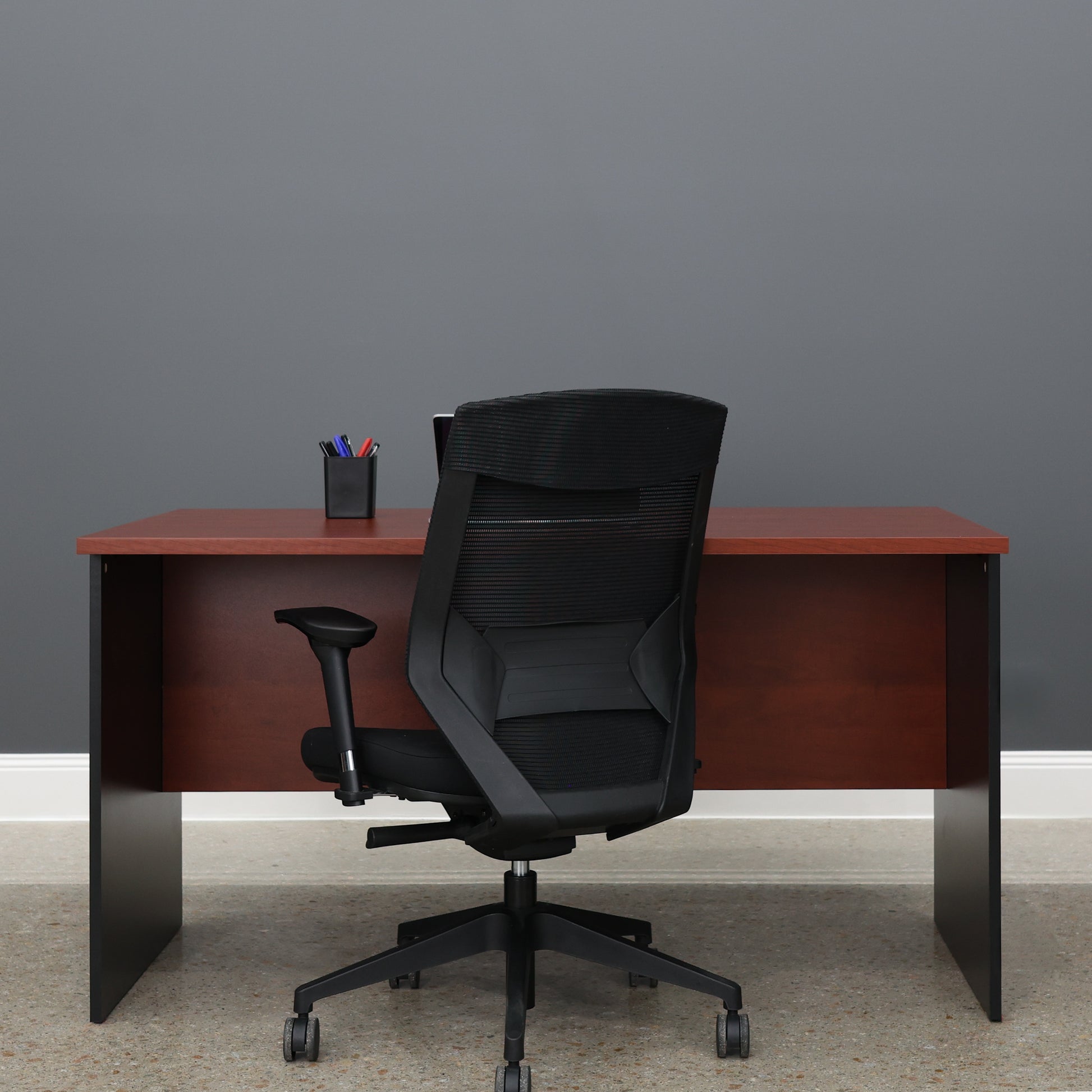 Performance 1400 Office Desk - Red Gum/ Black