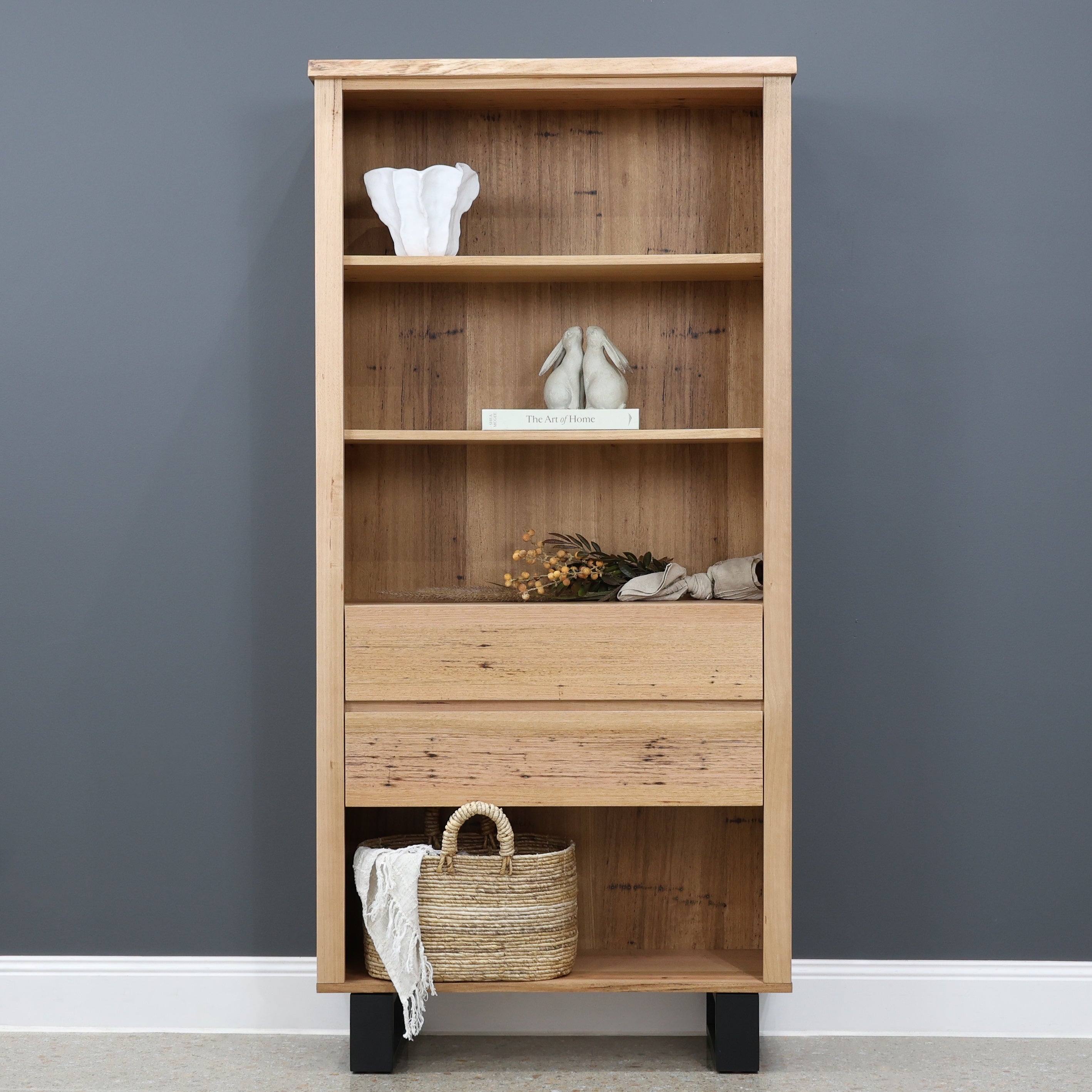 Peninsula Display Unit