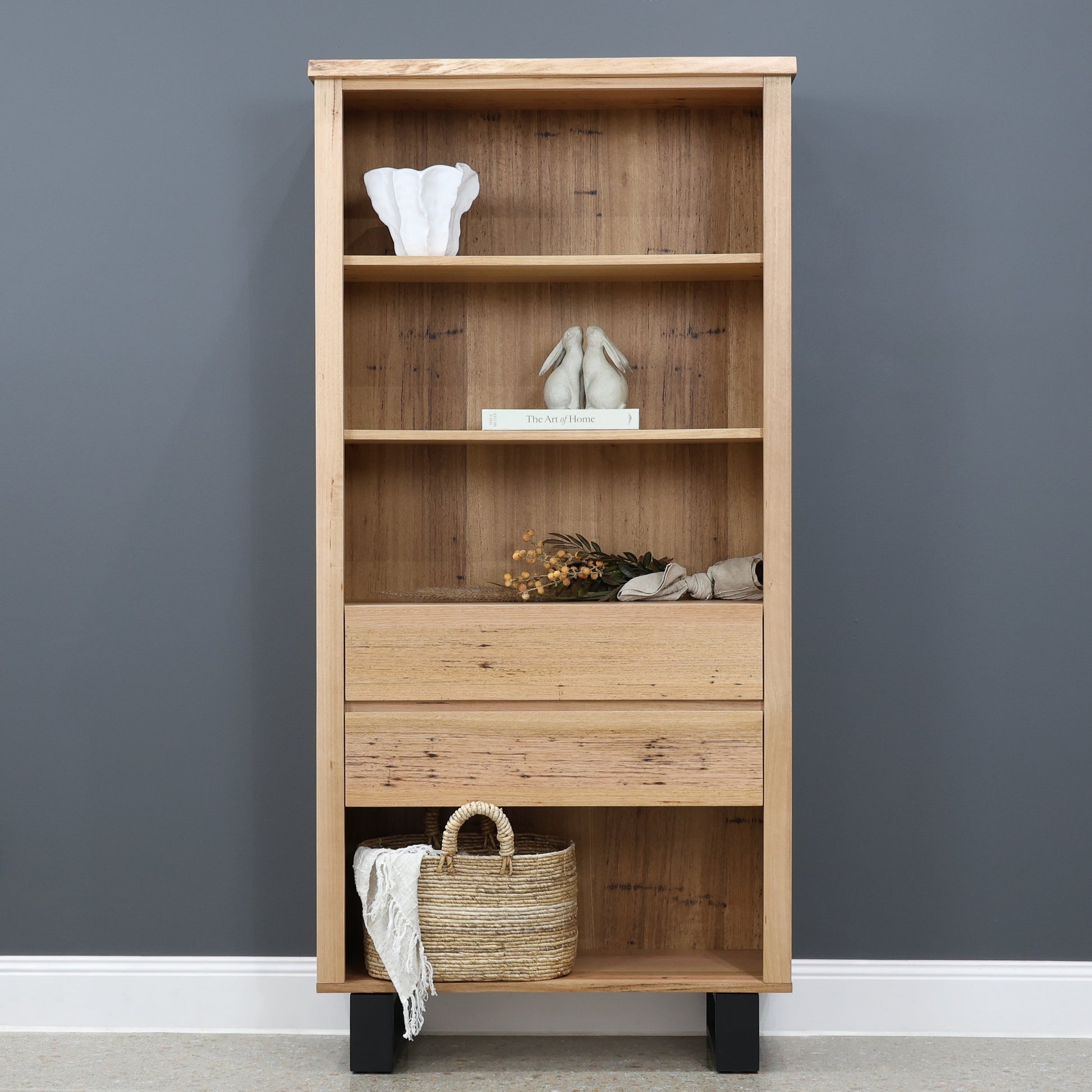 Peninsula Display Unit