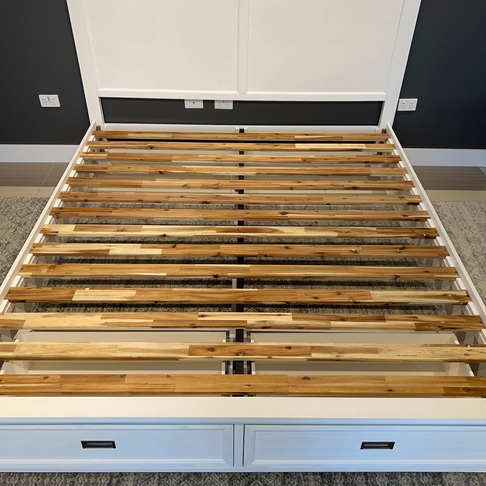 Provedore All White Bed w/ Storage