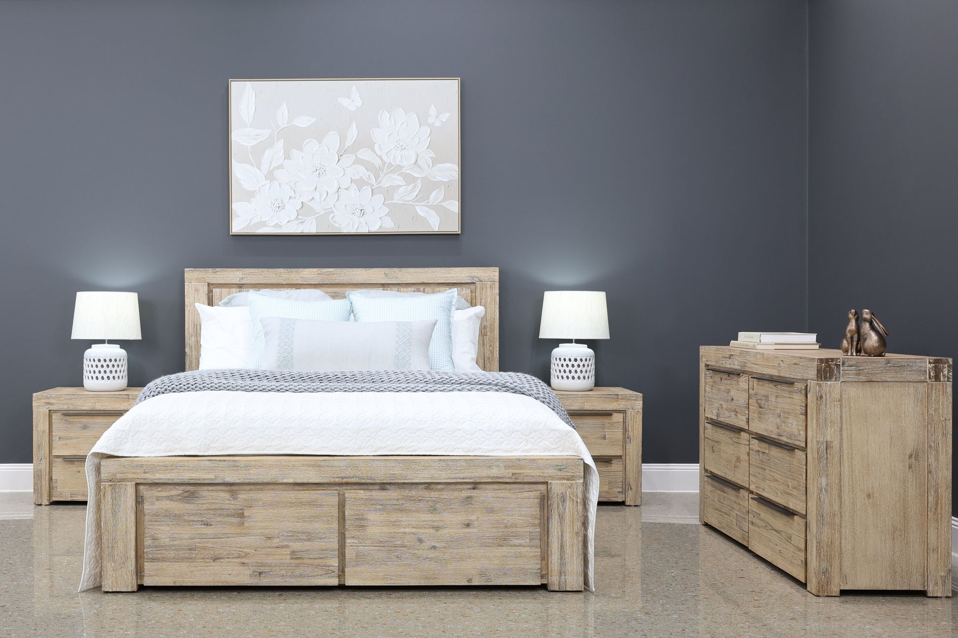 Queensland Dresser