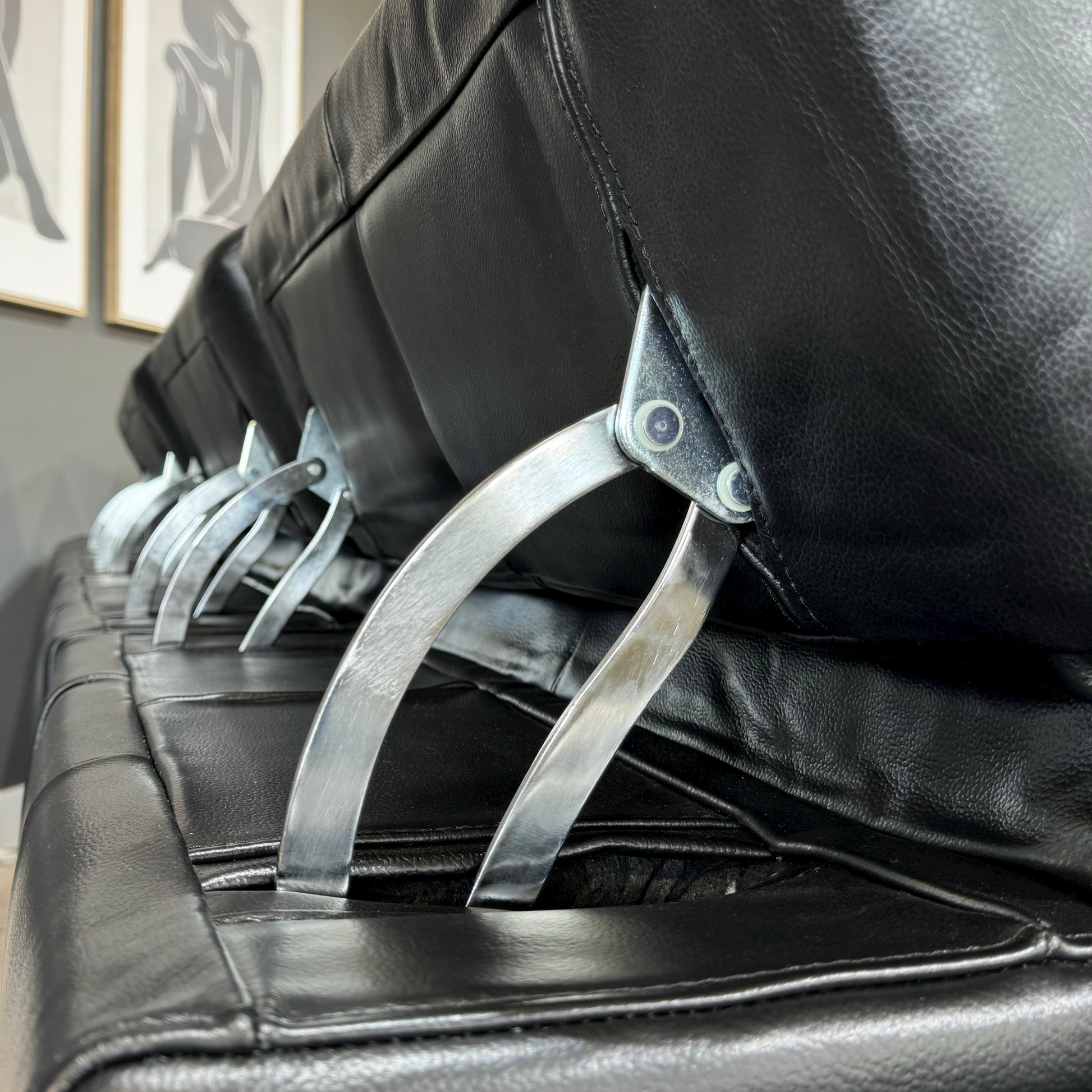 Coffs Harbour Electric Corner Lounge - Black Leather (LAF/Armless/Corner/Armless/Bar/RAF)