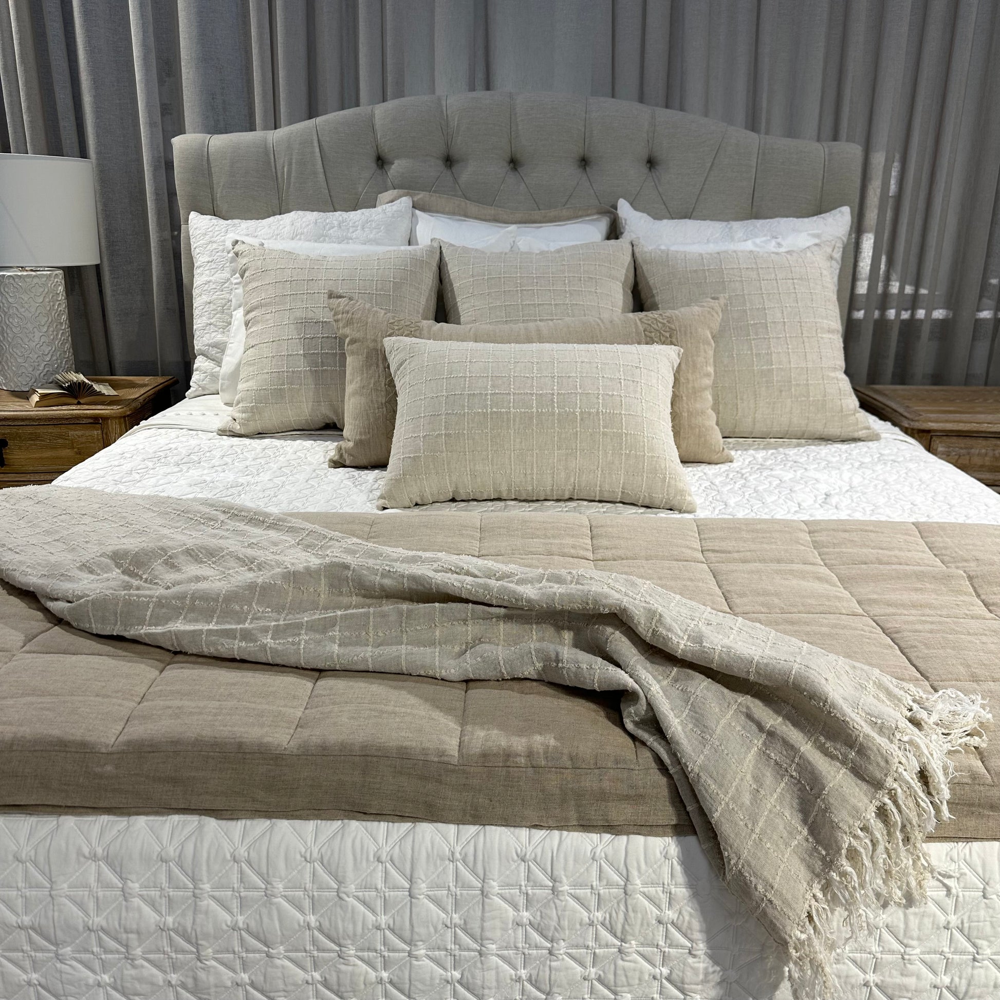 Otto Throw 130x170cm - Natural Linen