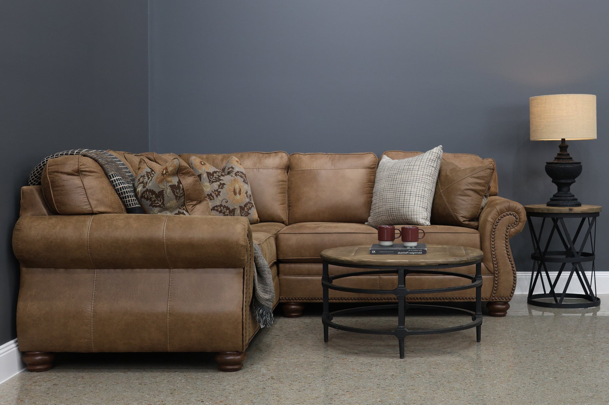 Laura 2 Piece Sectional (RAF Loveseat & LAF Sofa)