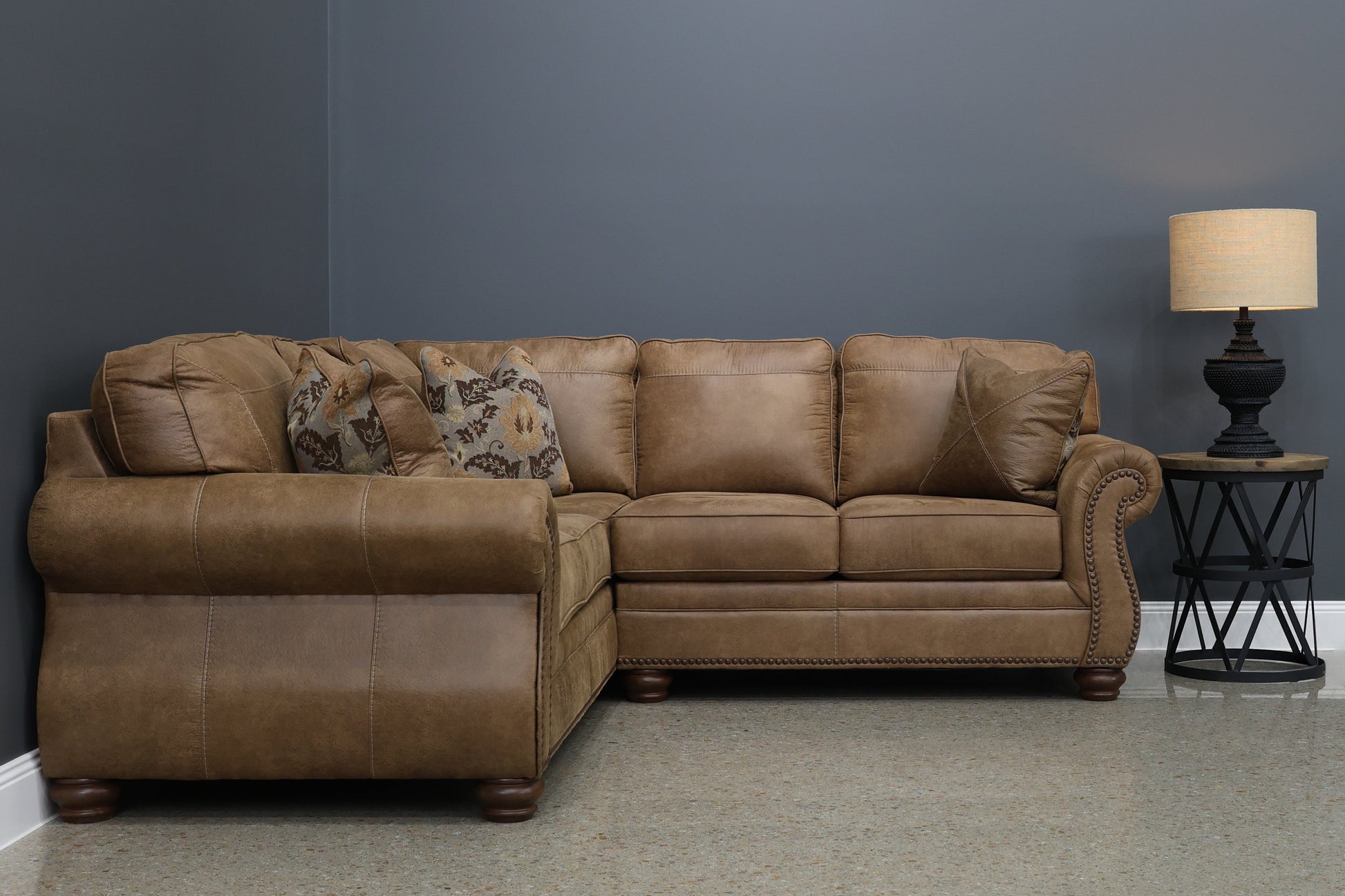 Laura 2 Piece Sectional (RAF Loveseat & LAF Sofa)