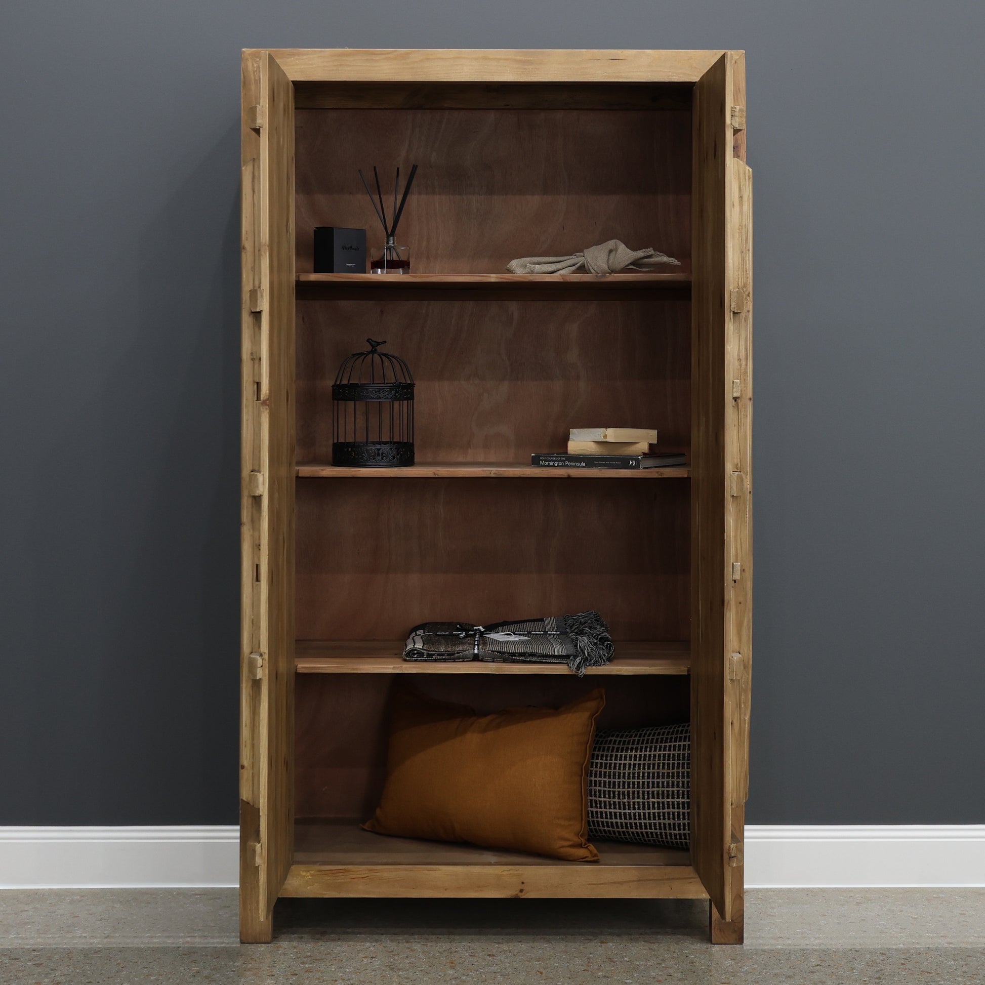Glenrowan 2 Door Cabinet