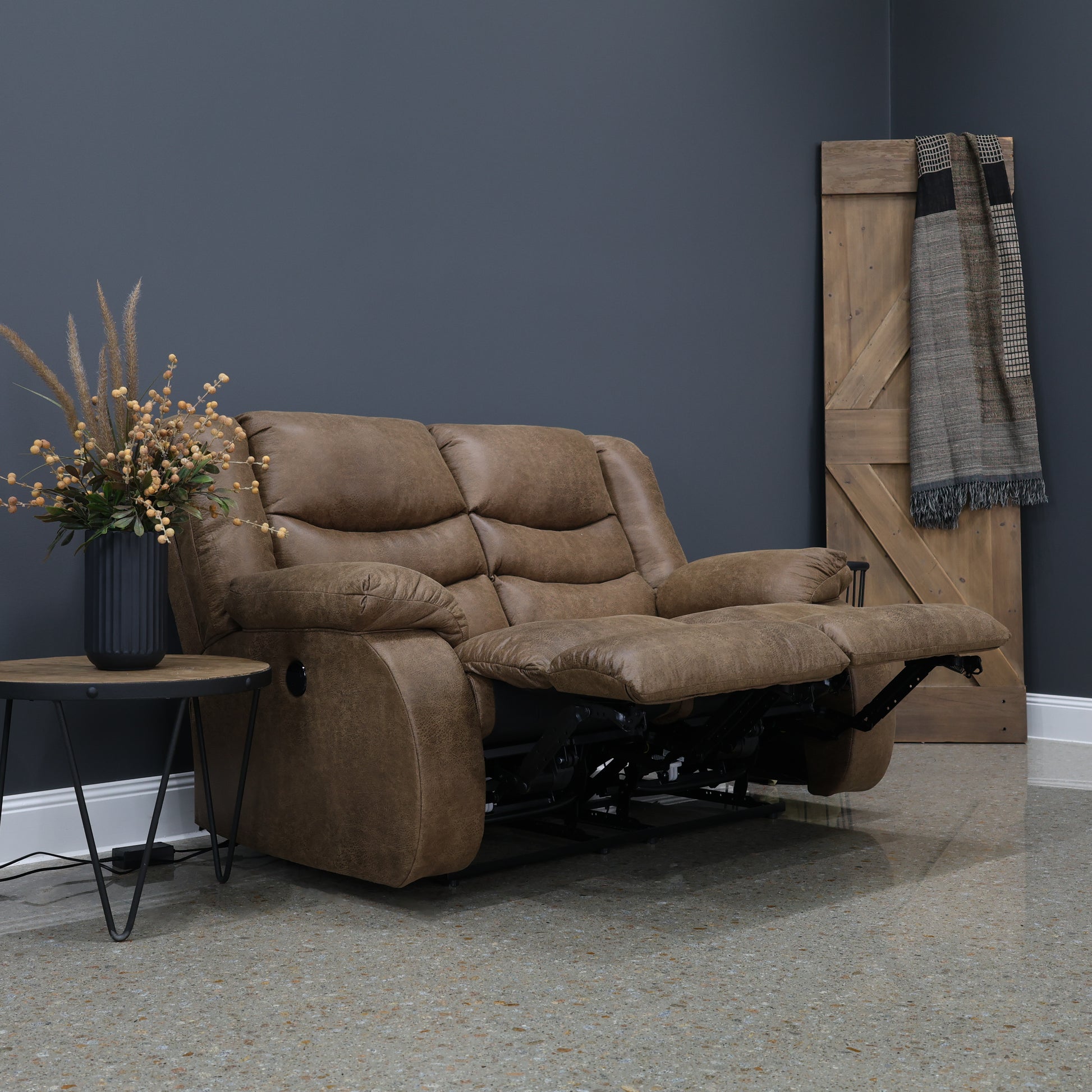 Werribee Electric Reclining Loveseat - Tan