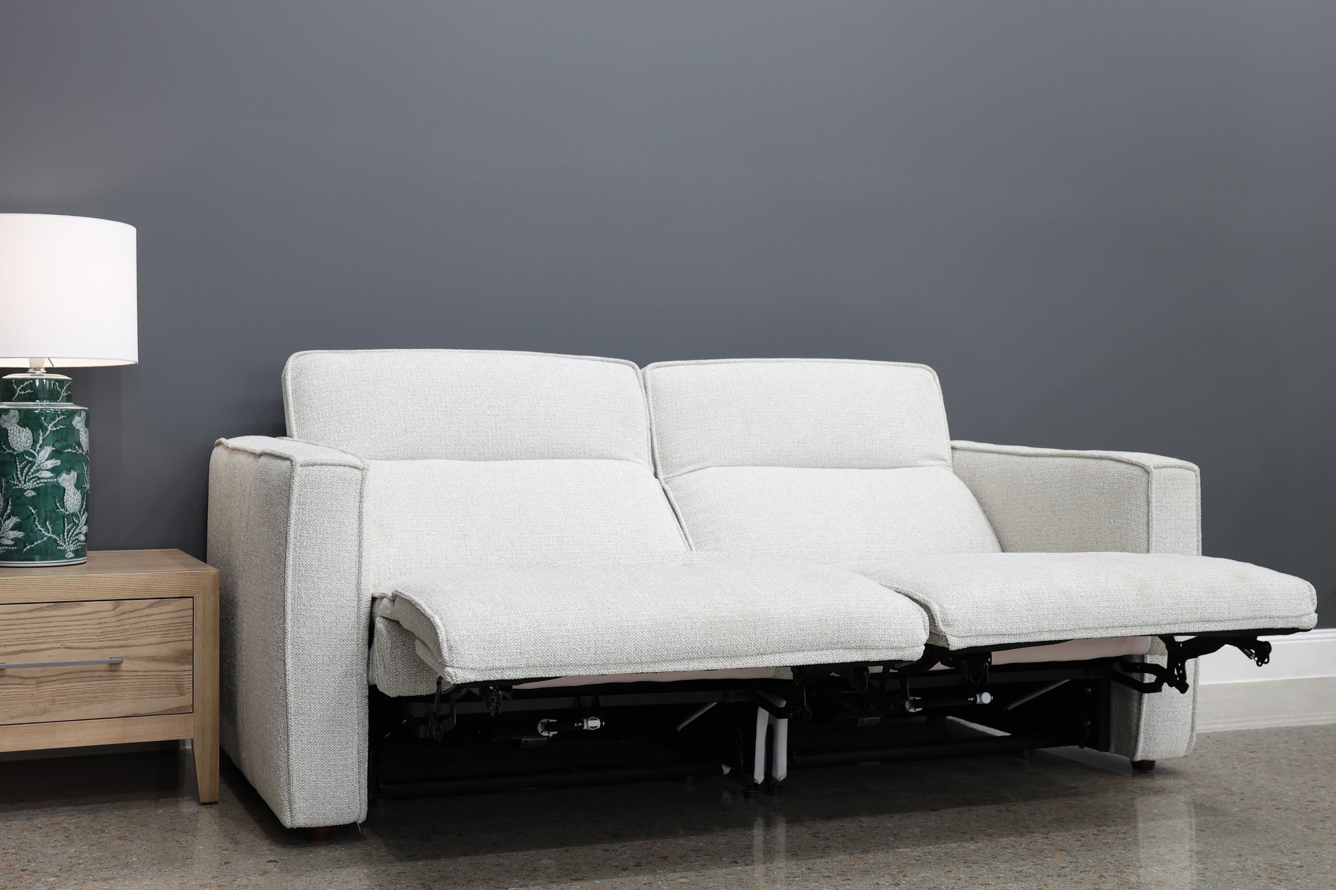 Albury 3 Seater Dual Motor Sofa - Natural Fabric