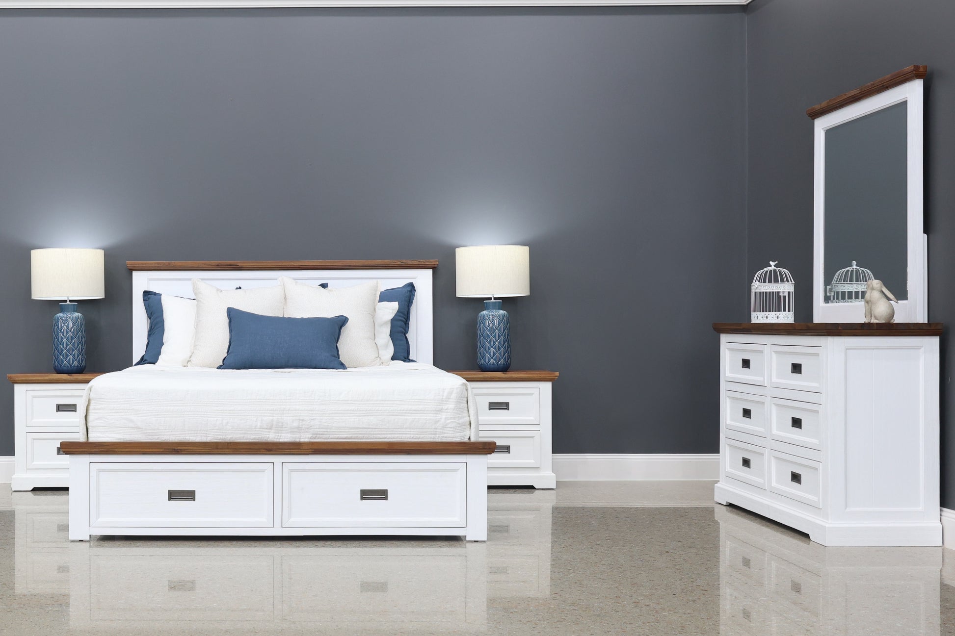 Provedore Two Tone Bed w/ Storage