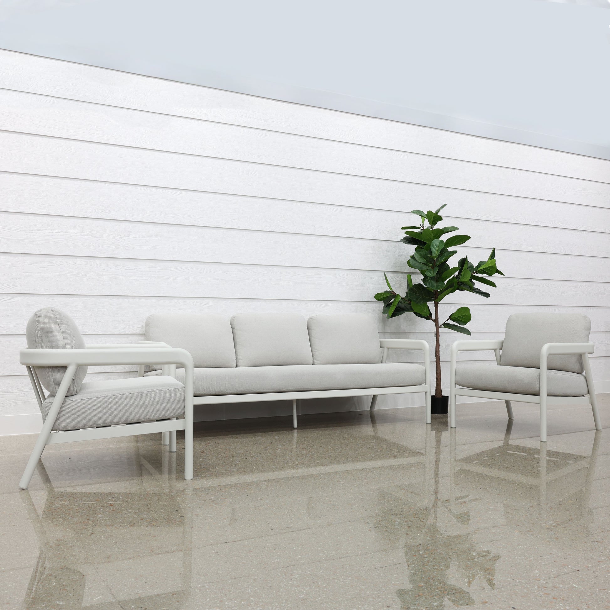 Sunshine Coast 4 Piece Outdoor Lounge Set - White