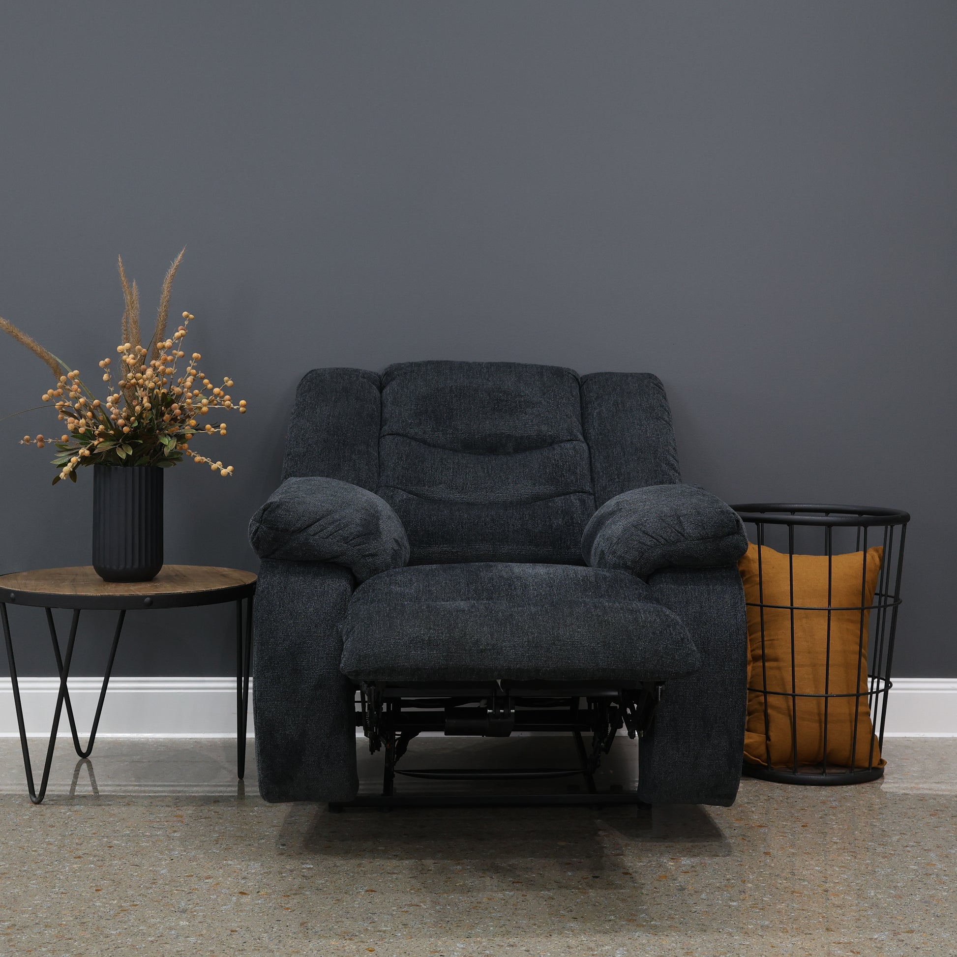 Werribee Electric Recliner - Caviar