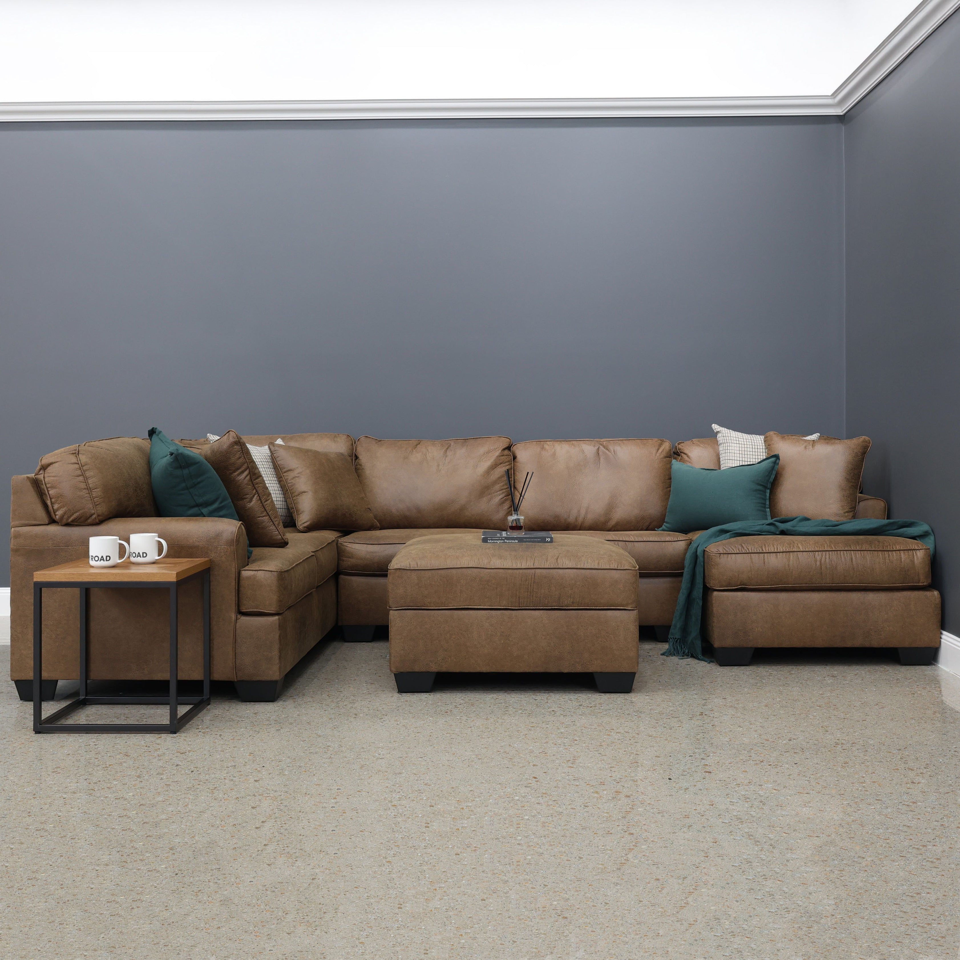 Norwood Corner Lounge w/ RHF Chaise - Tan Leather Air