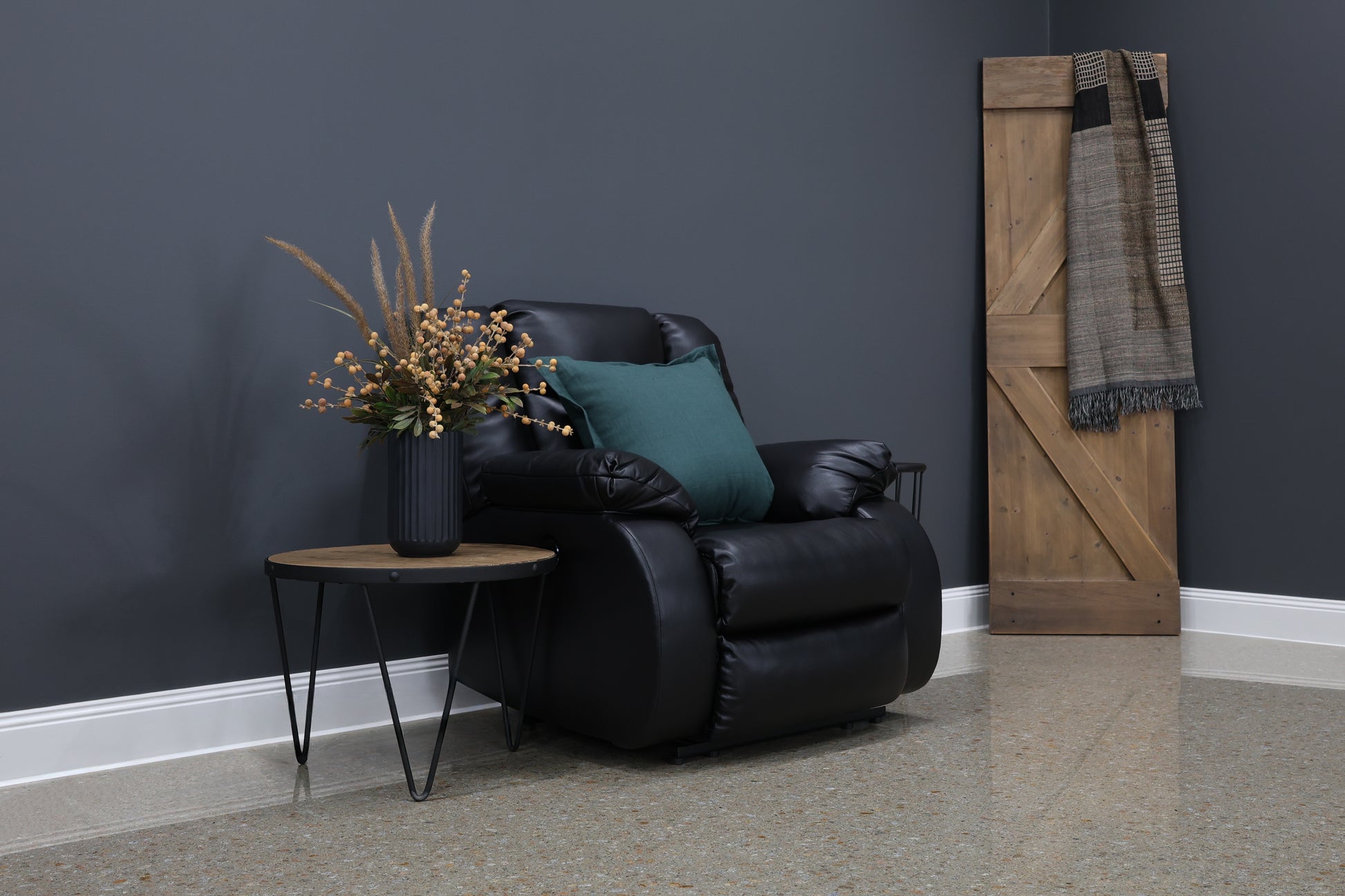 Werribee Power Recliner - Black Leather