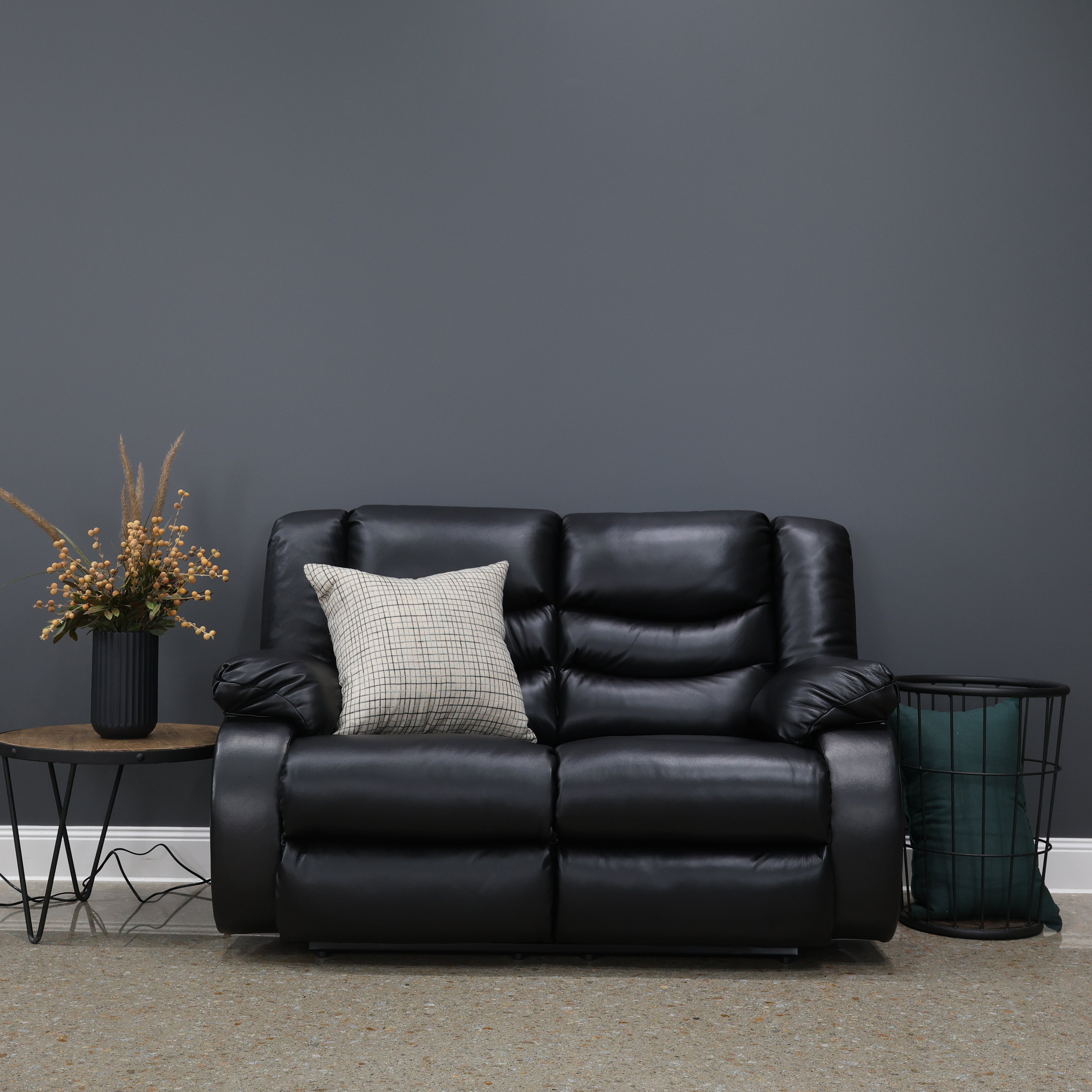 Werribee Electric Reclining Loveseat - Black Leather