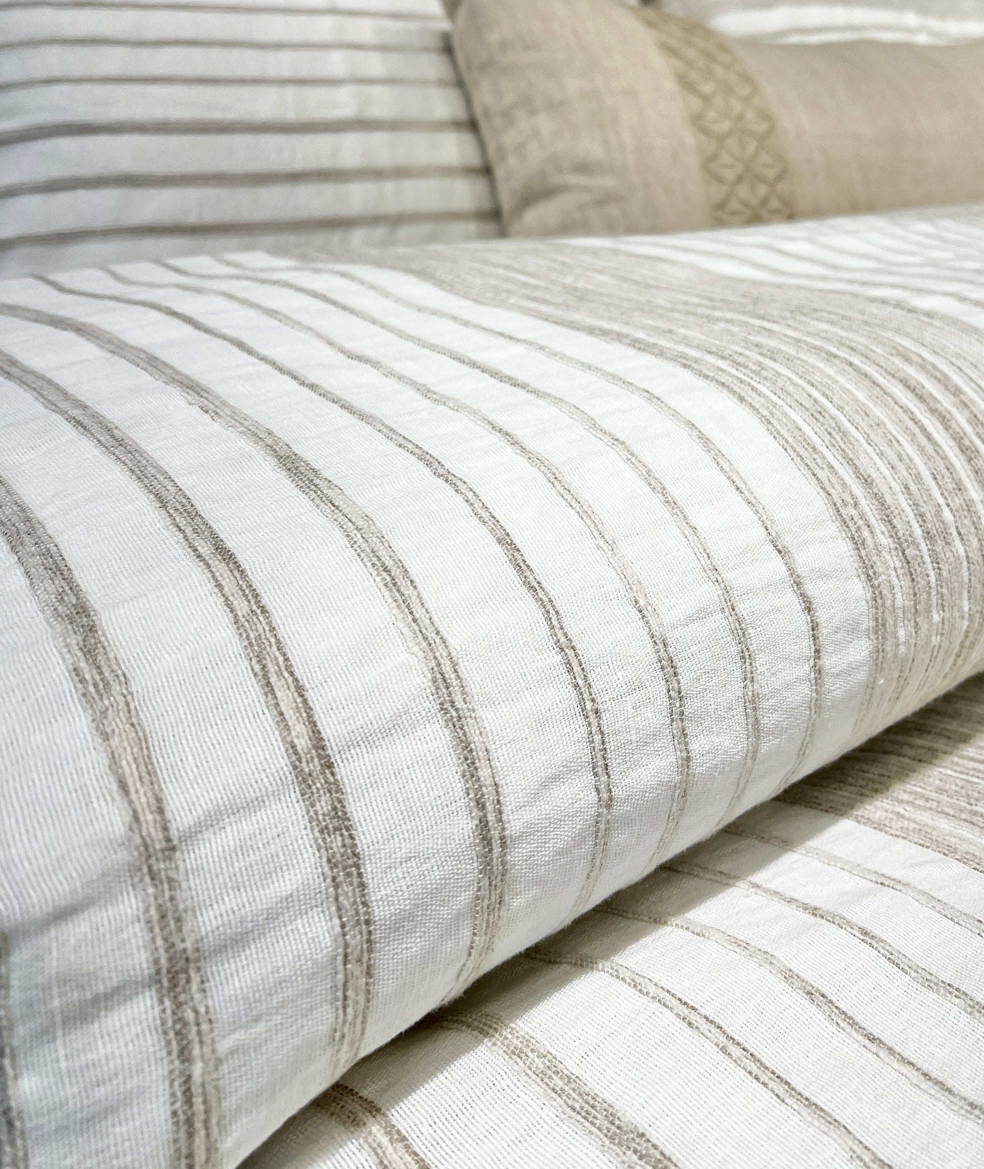 Willow Quilt Cover Set - Includes Pair of Standard Pillowcases - Ivory And Natural