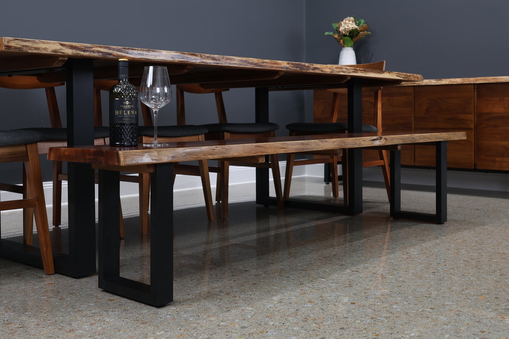 Dark Valley Bench Seat