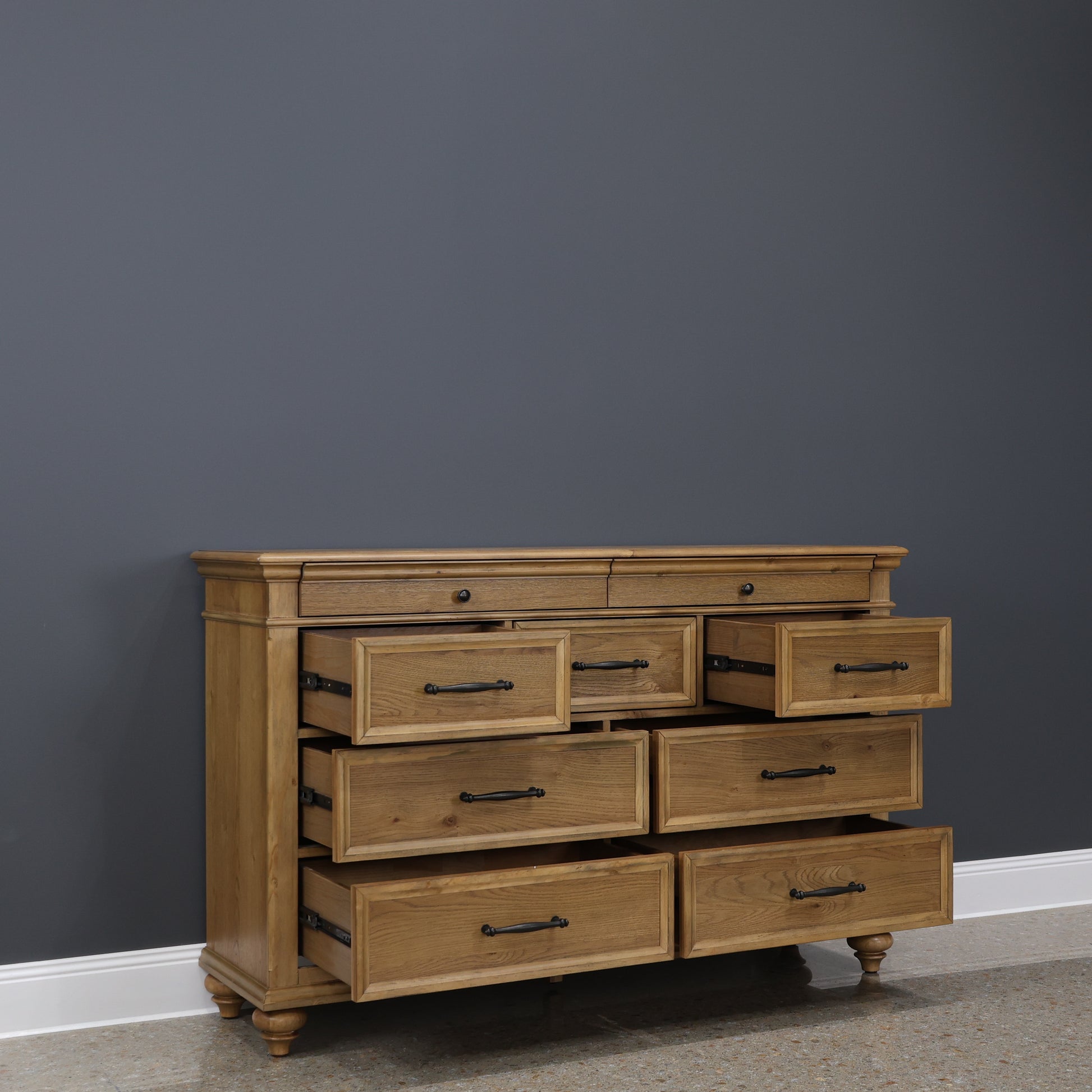 Melton Dresser w/ 9 Drawers - Golden Rustic Oak