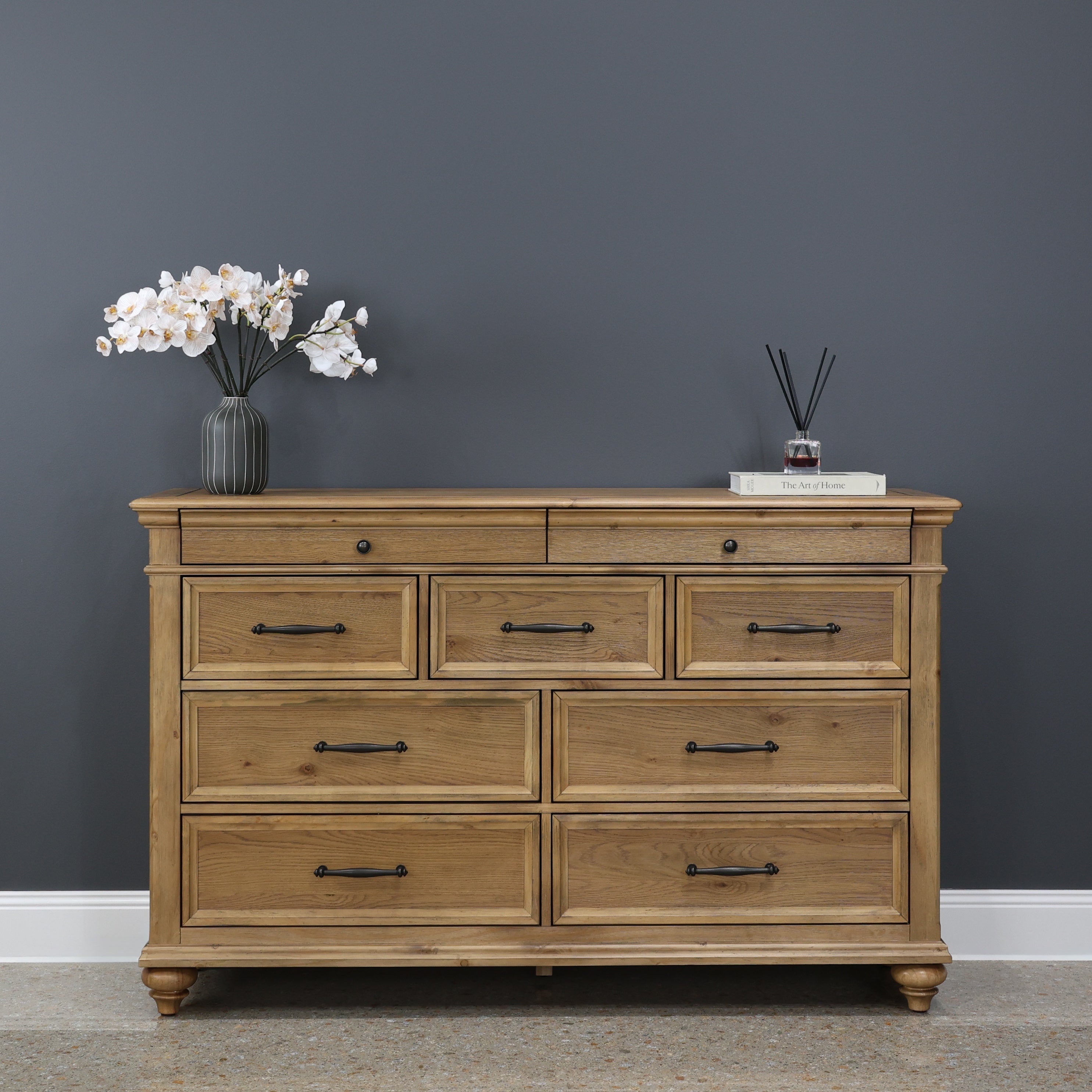 Melton Dresser w/ 9 Drawers - Golden Rustic Oak