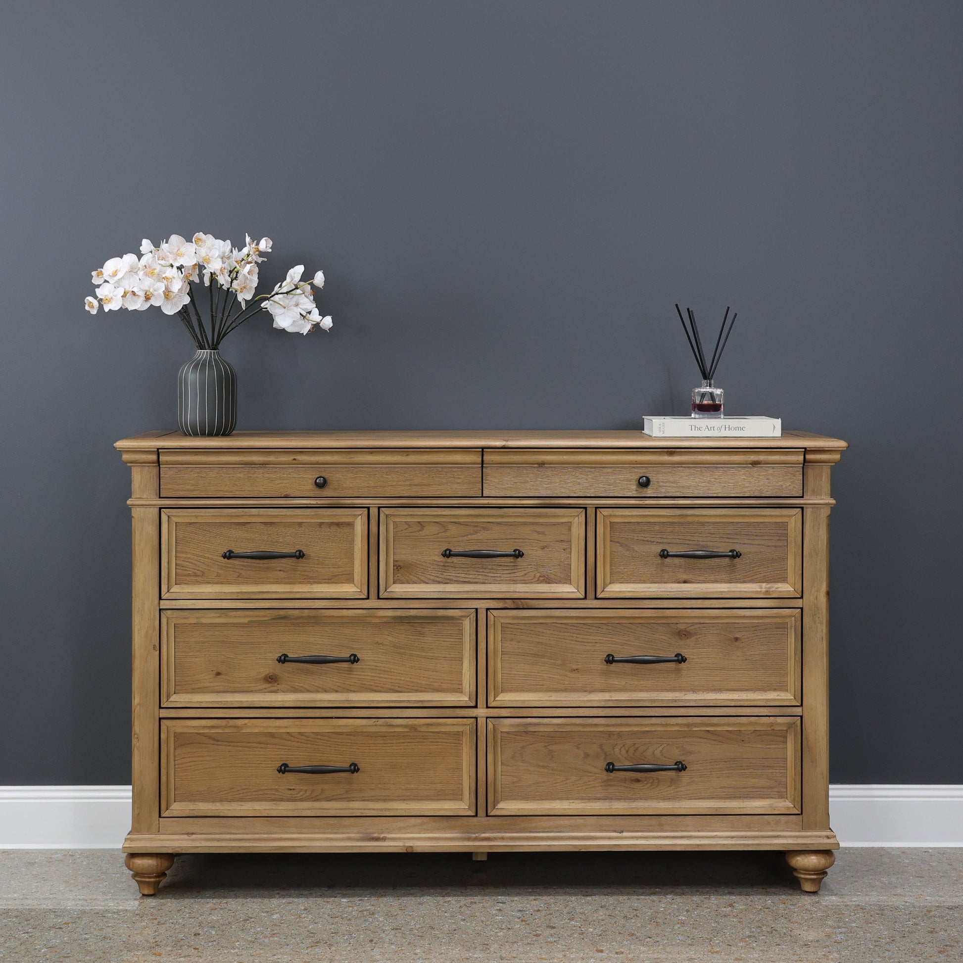 Melton Dresser w/ 9 Drawers - Golden Rustic Oak