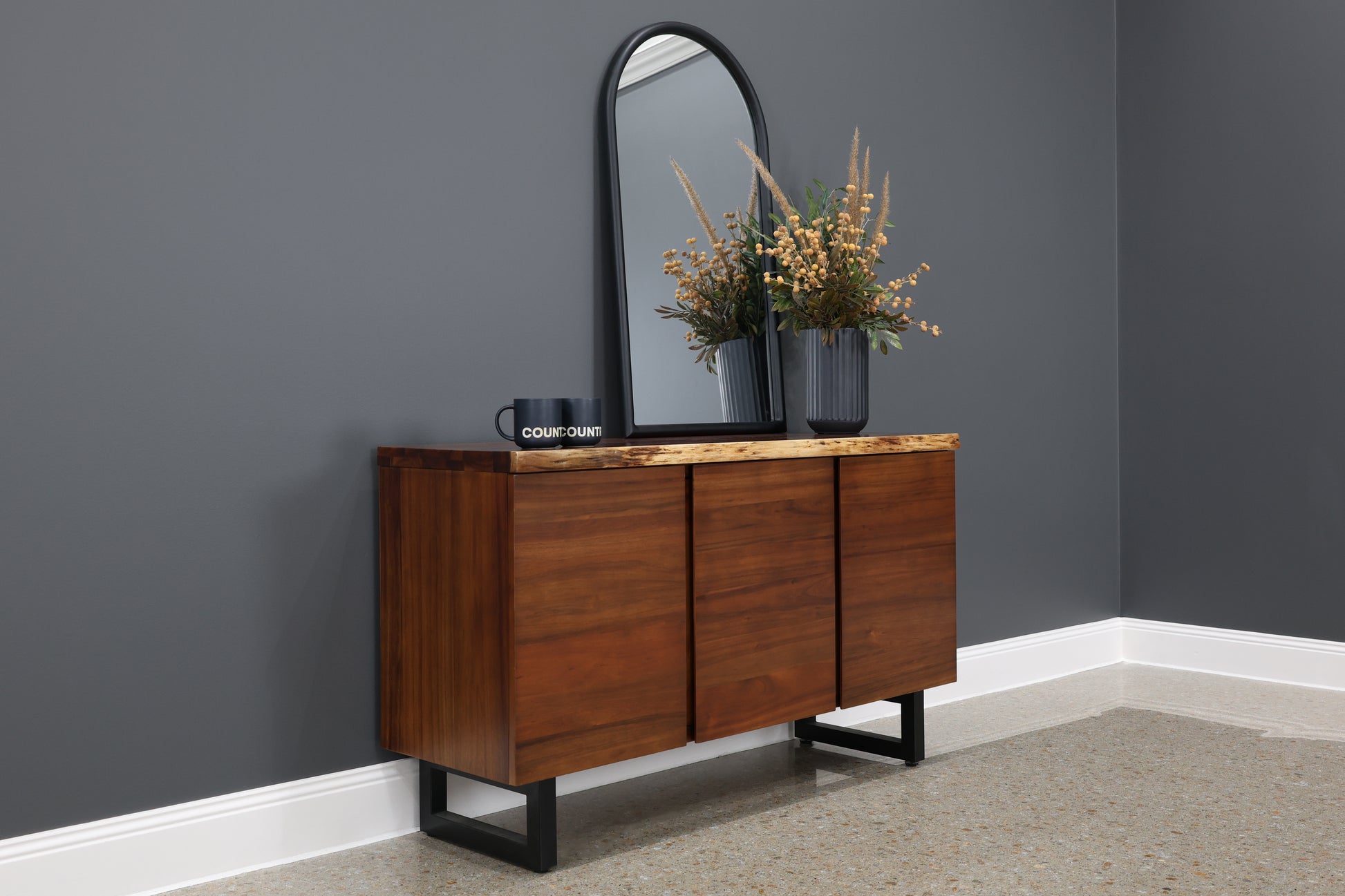 Dark Valley Buffet 3 Doors