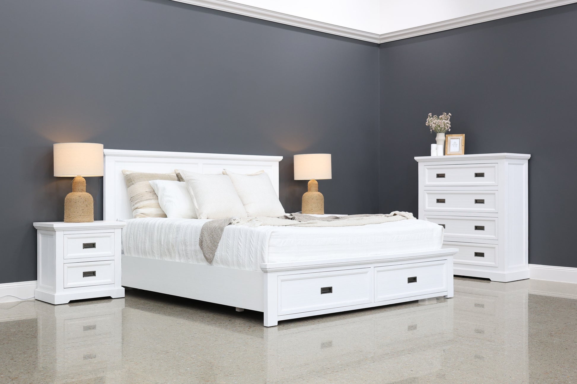 Provedore All White Bed w/ Storage