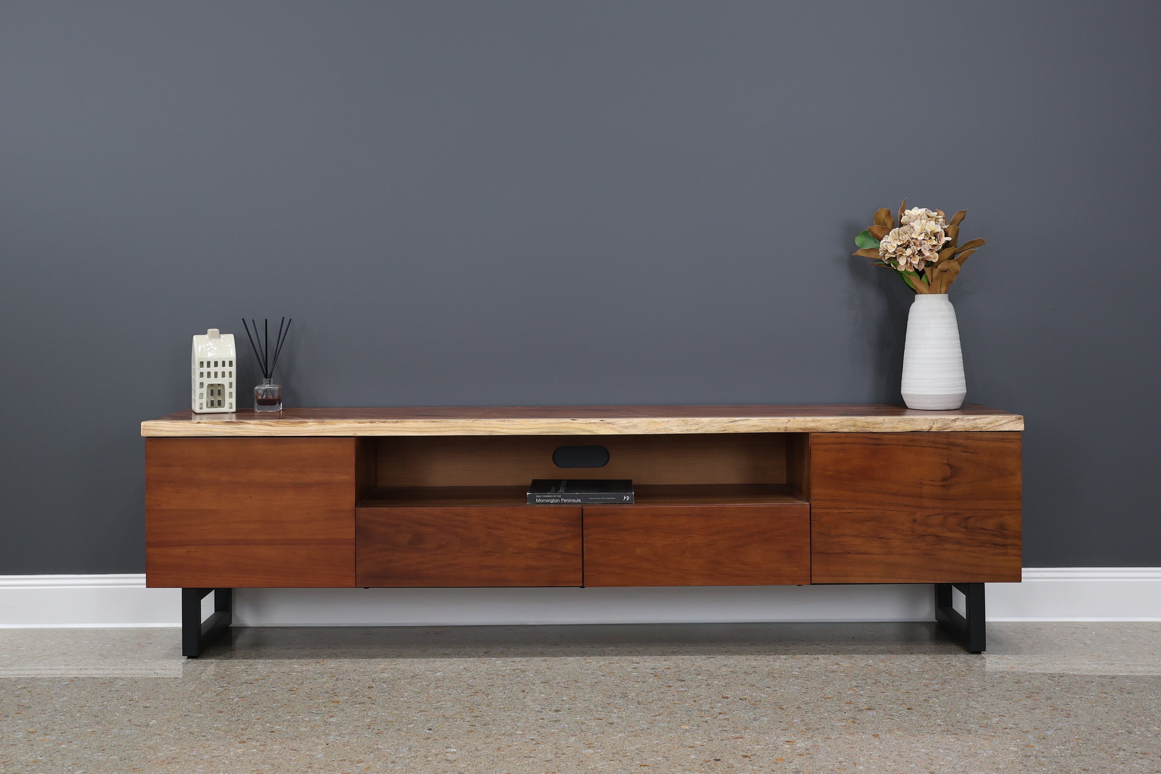Dark Valley TV Unit - Large 220cm L