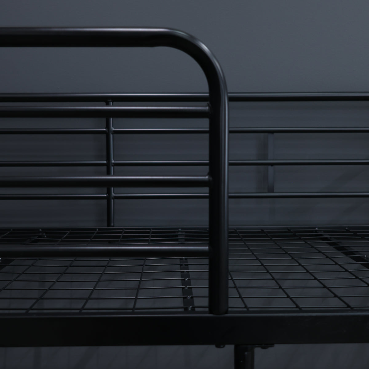 The Bunk Bed Single - Black
