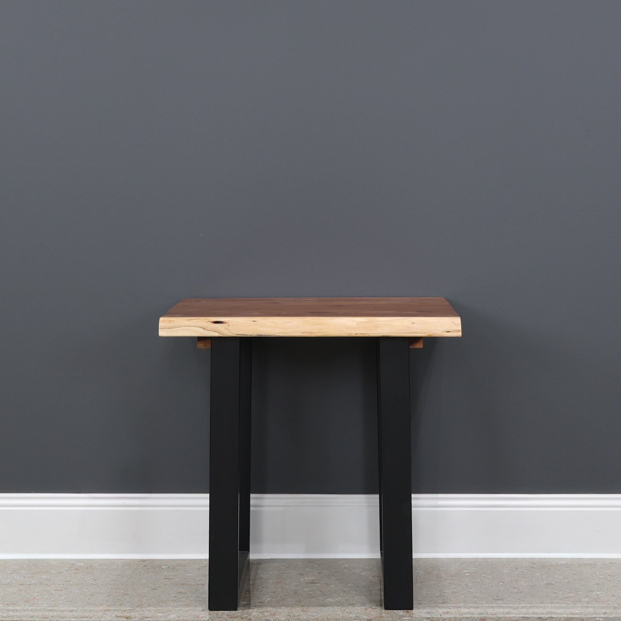 Dark Valley Lamp Table