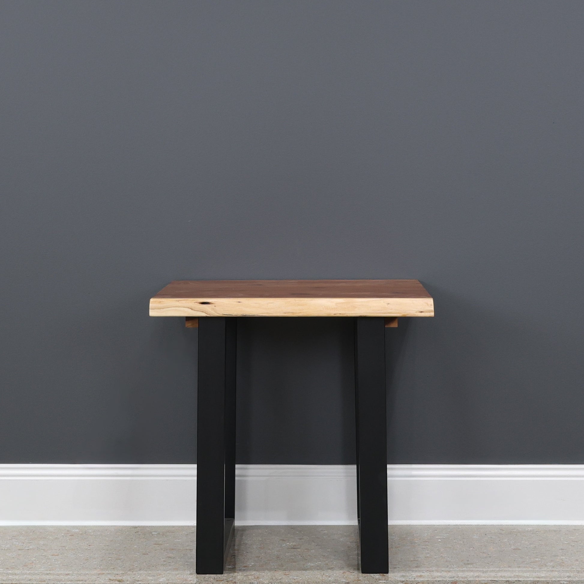 Dark Valley Lamp Table