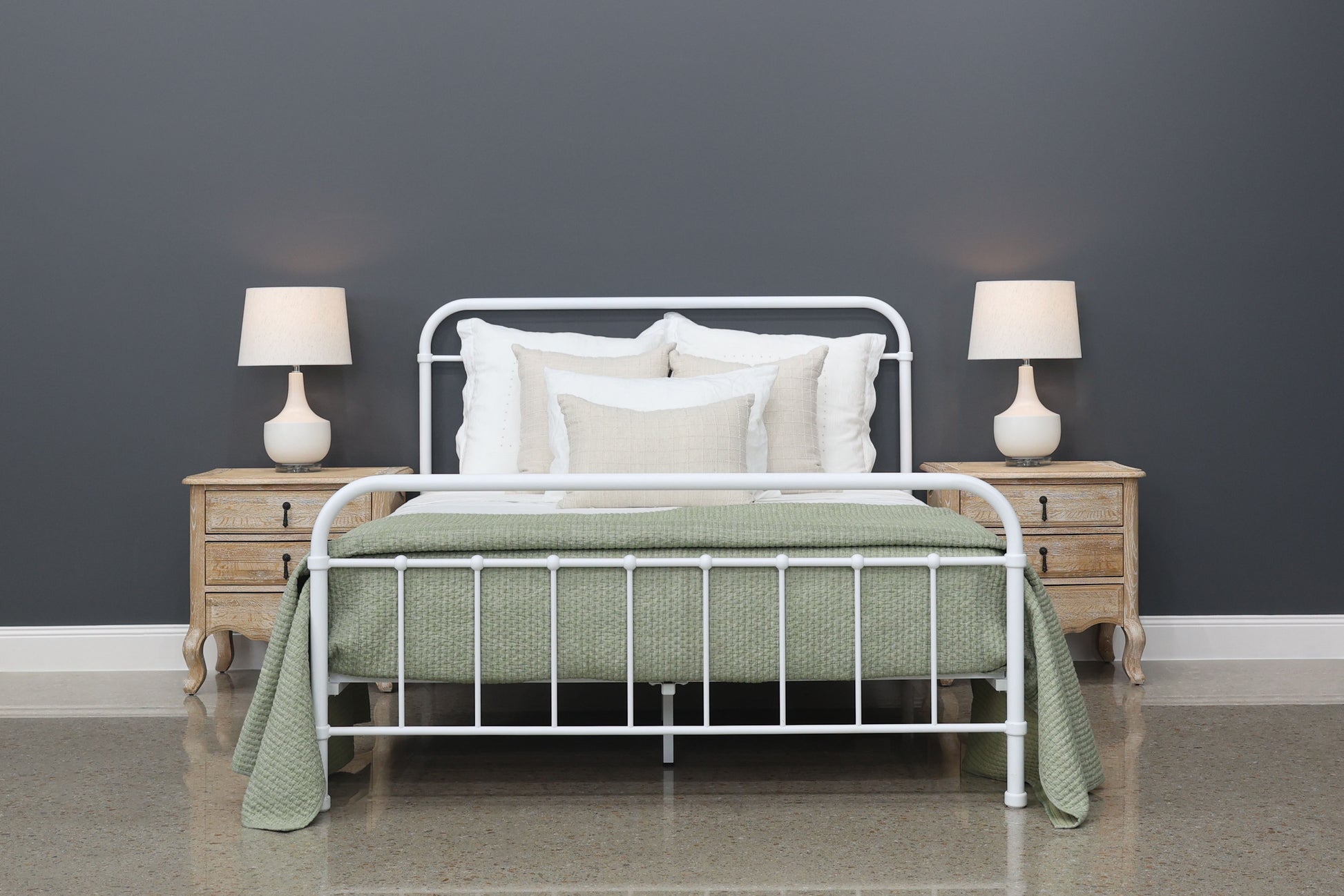 Sydney Bed - Antique White
