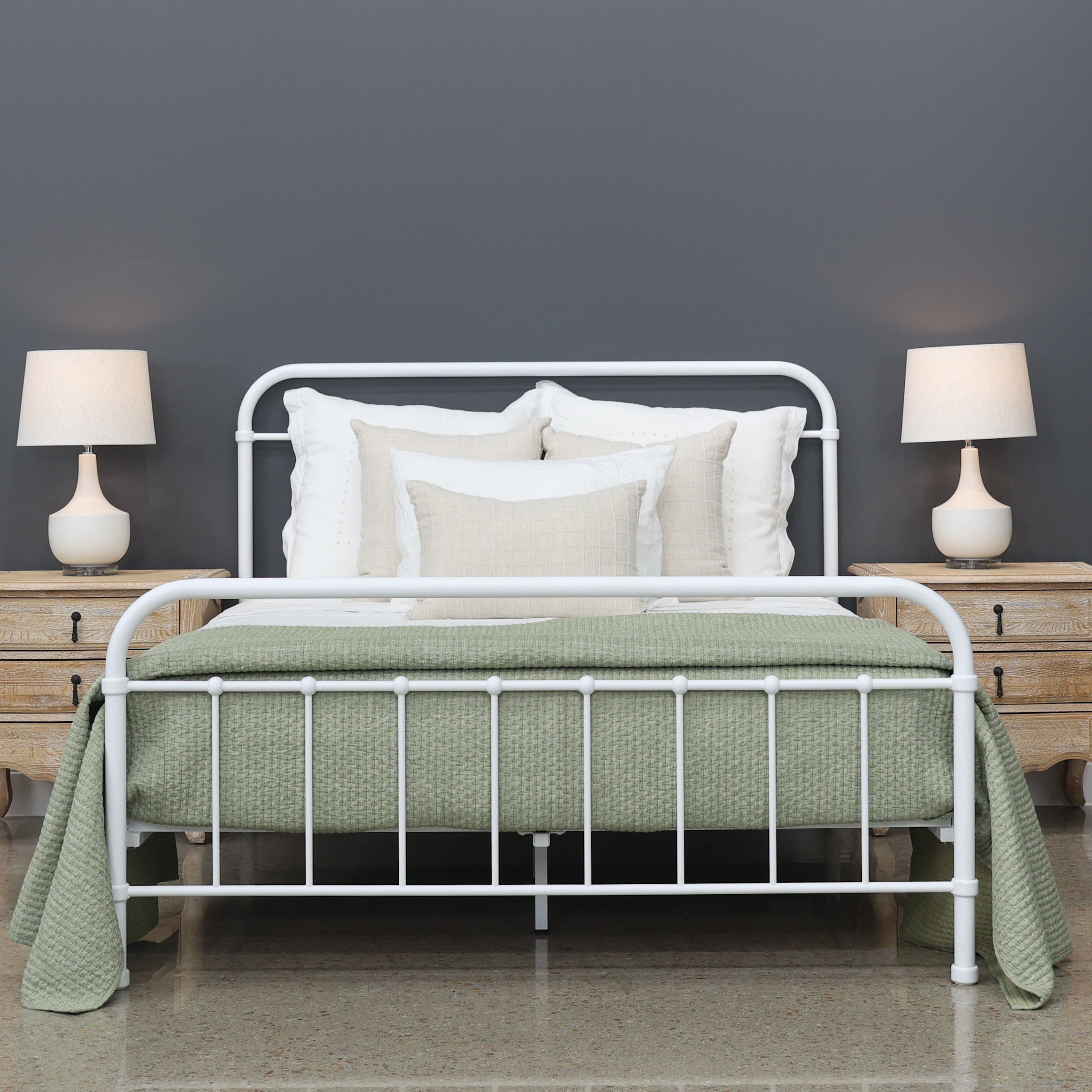 Sydney Bed - Antique White