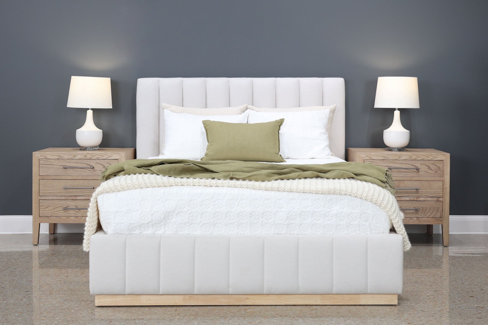 Melbourne Bed - Natural