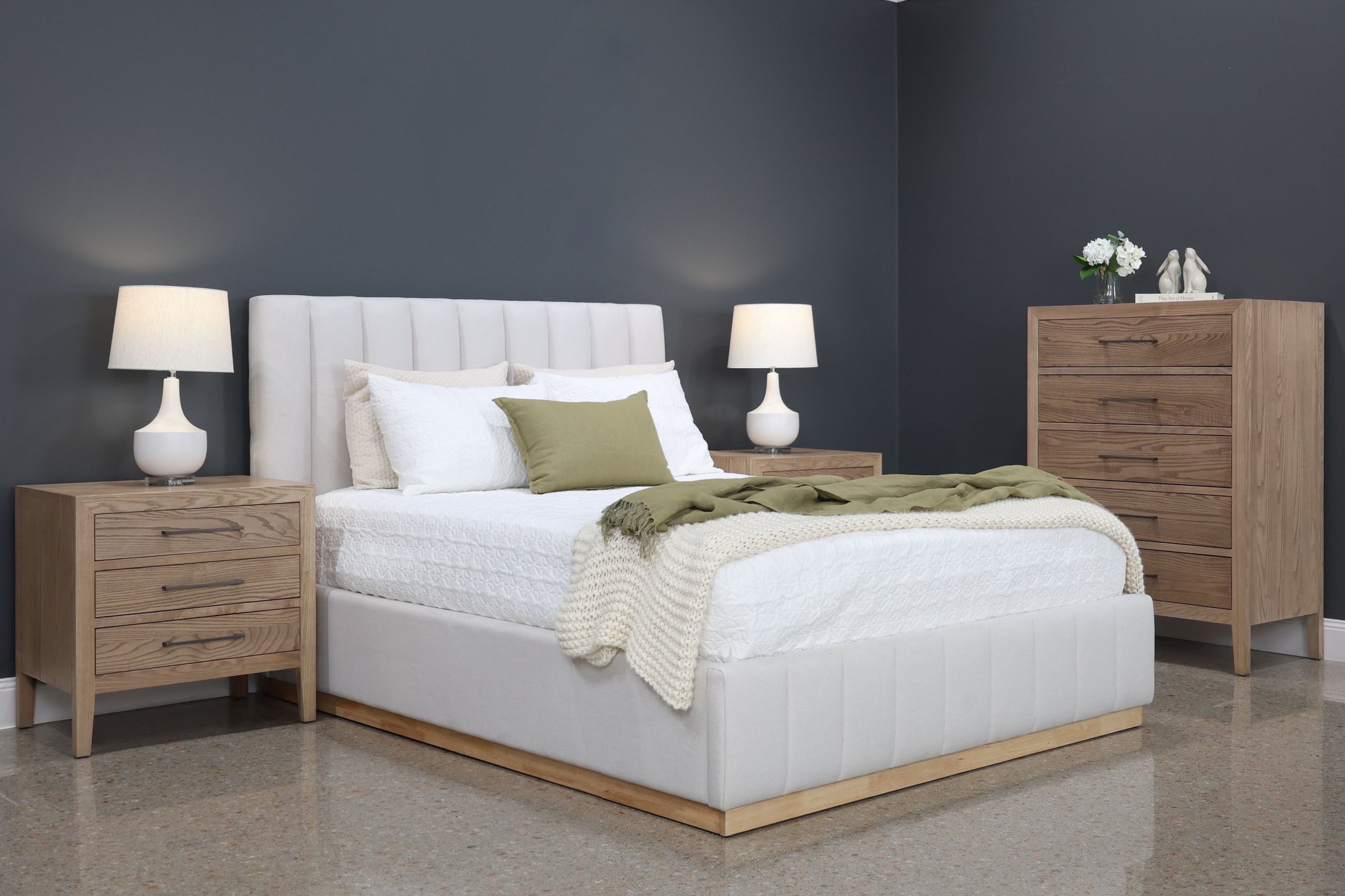 Melbourne Bed - Natural